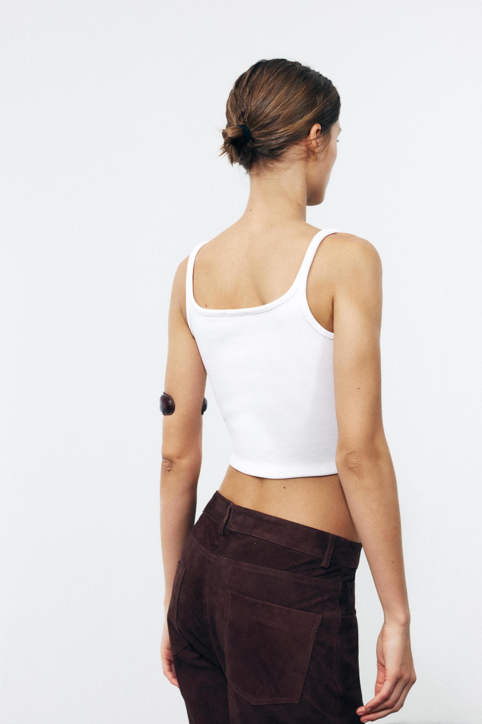 RIBBED CROP TOP Product Image