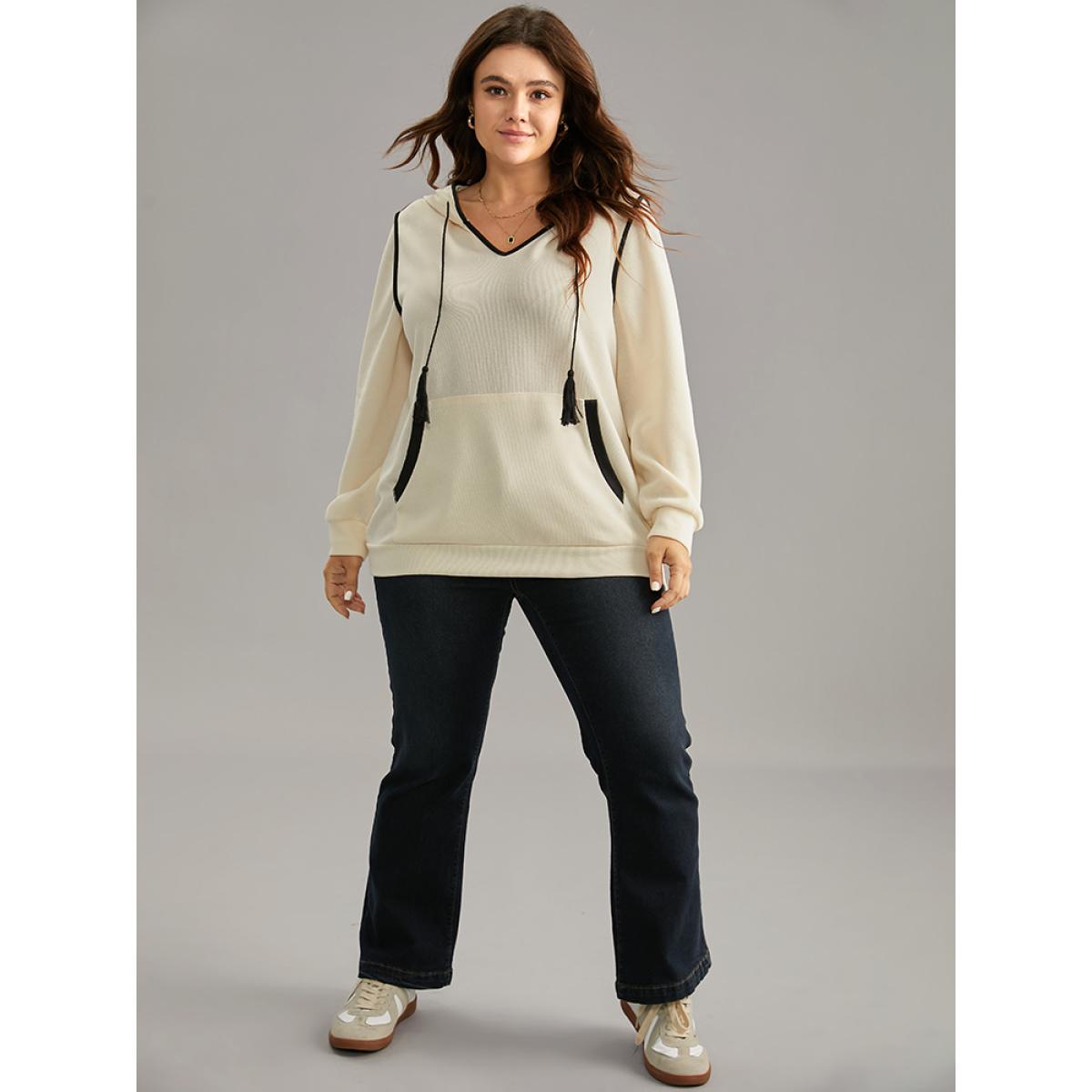 Plus Size Contrast Hooded Tassel Trim Knit Sweatshirt Women White Casual Tassels Hooded Everyday Sweatshirts BloomChic 26/4X Product Image