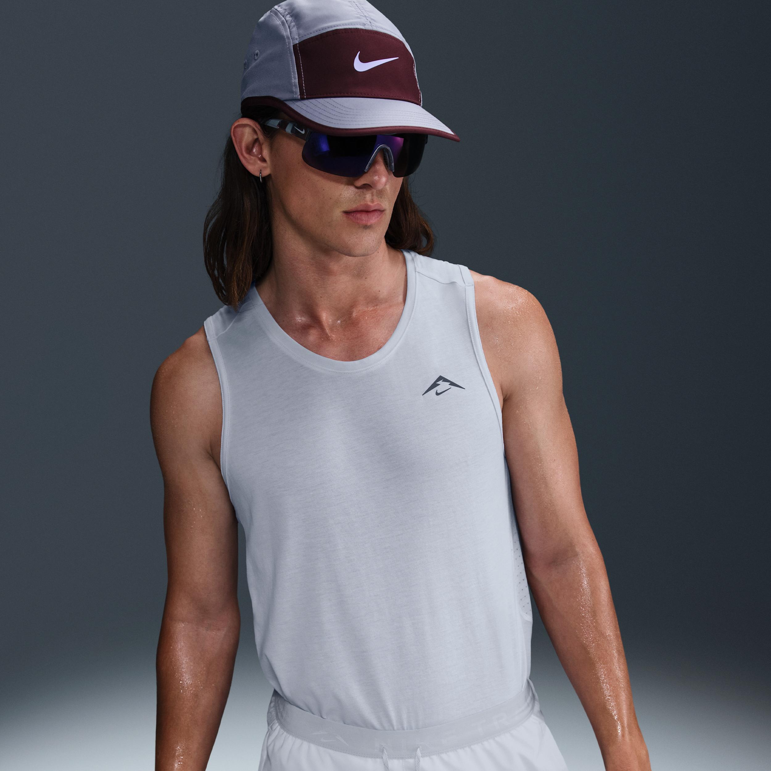 Nike Mens Solar Chase Dri-FIT ADV Running Tank Top | HJ4168-085 Product Image