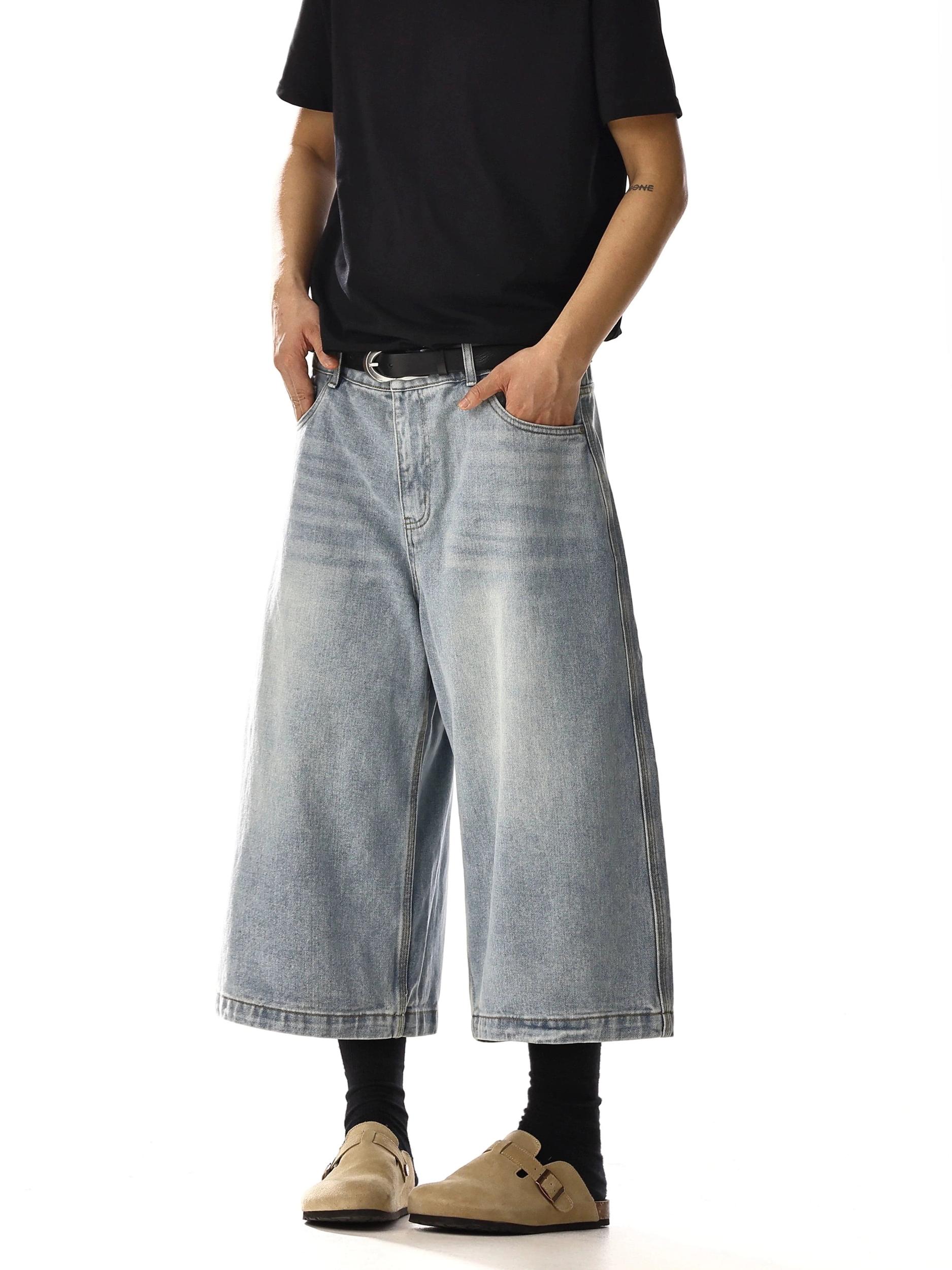 RT No. 18238 LIGHT BLUE SHORTS Product Image