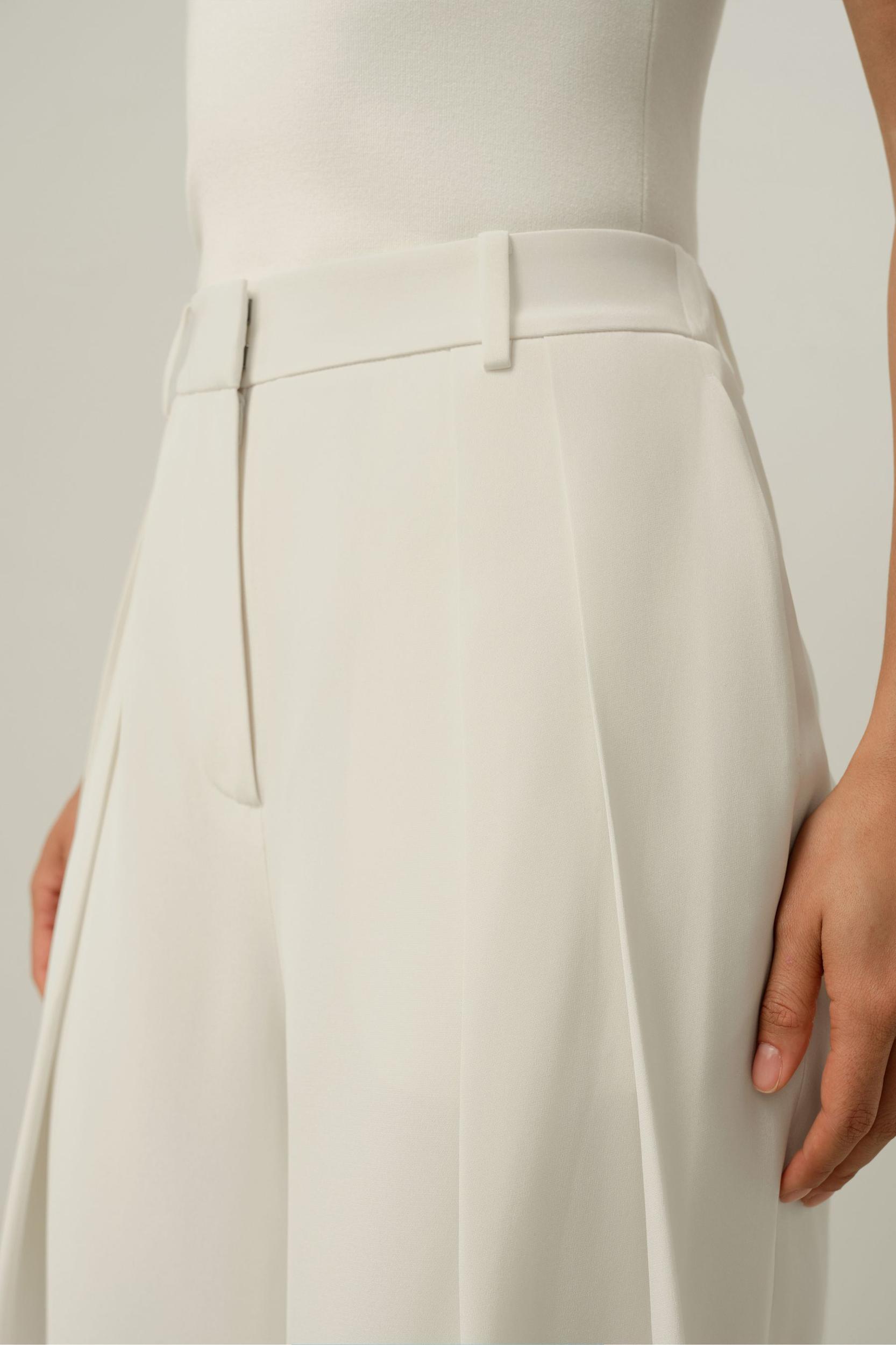 Silk Crepe Wide-Leg Pant Product Image