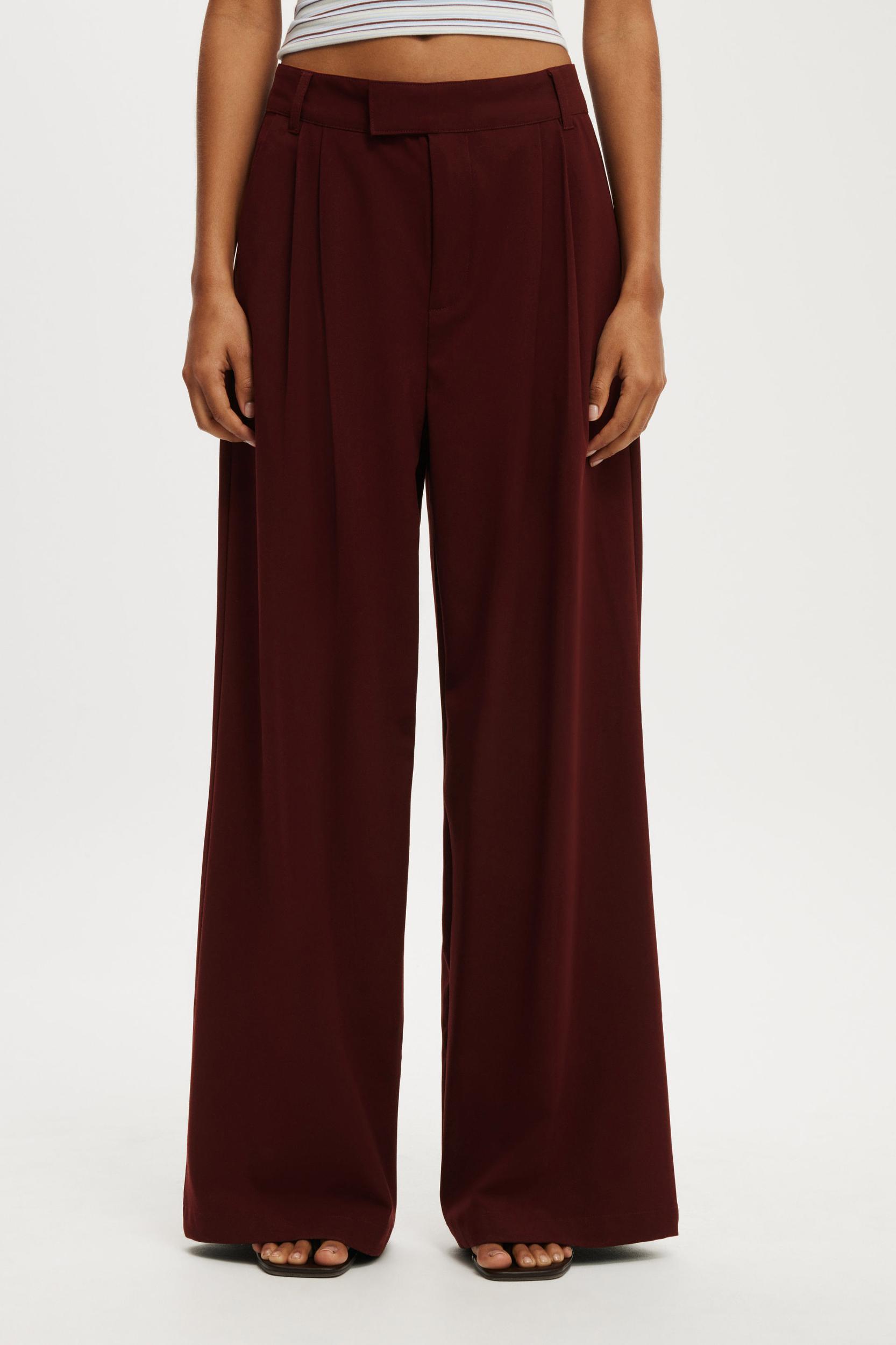 Izzy Pleated Suiting Pant Product Image