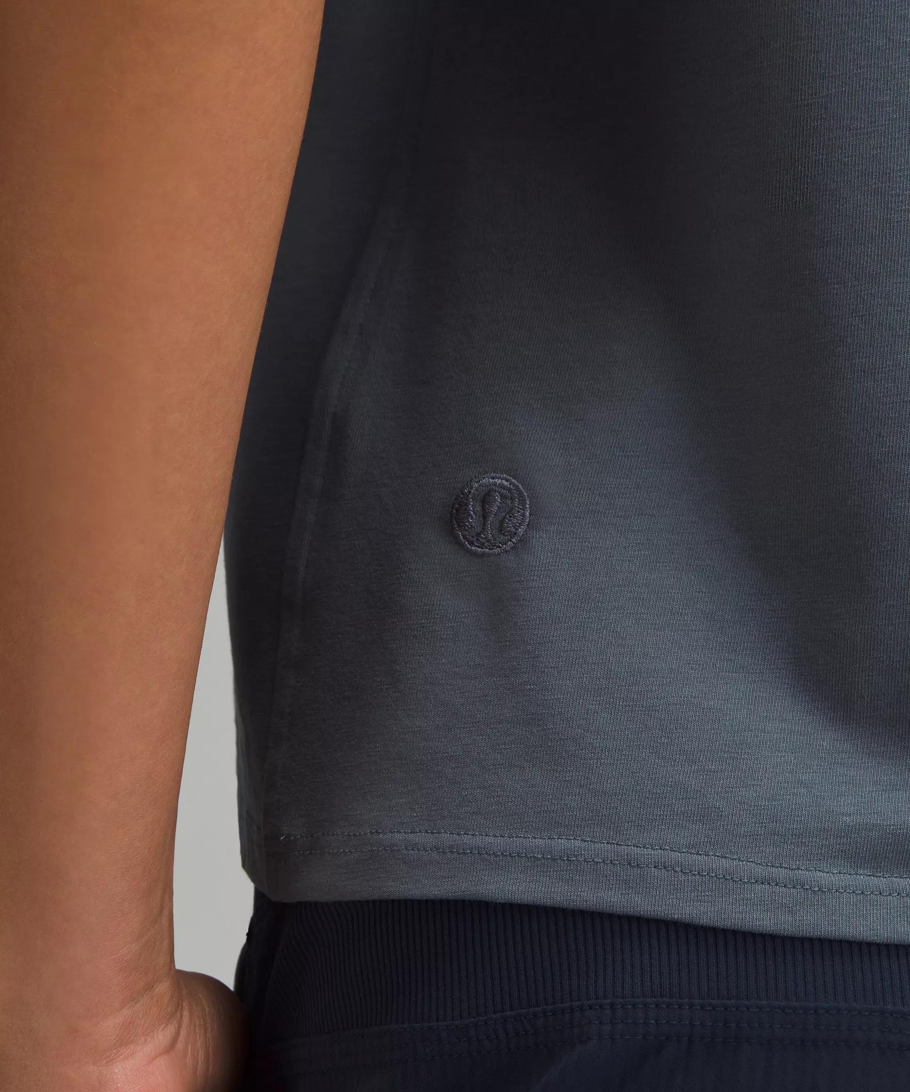 Organic Cotton Straight-Hem Crewneck T-Shirt Product Image