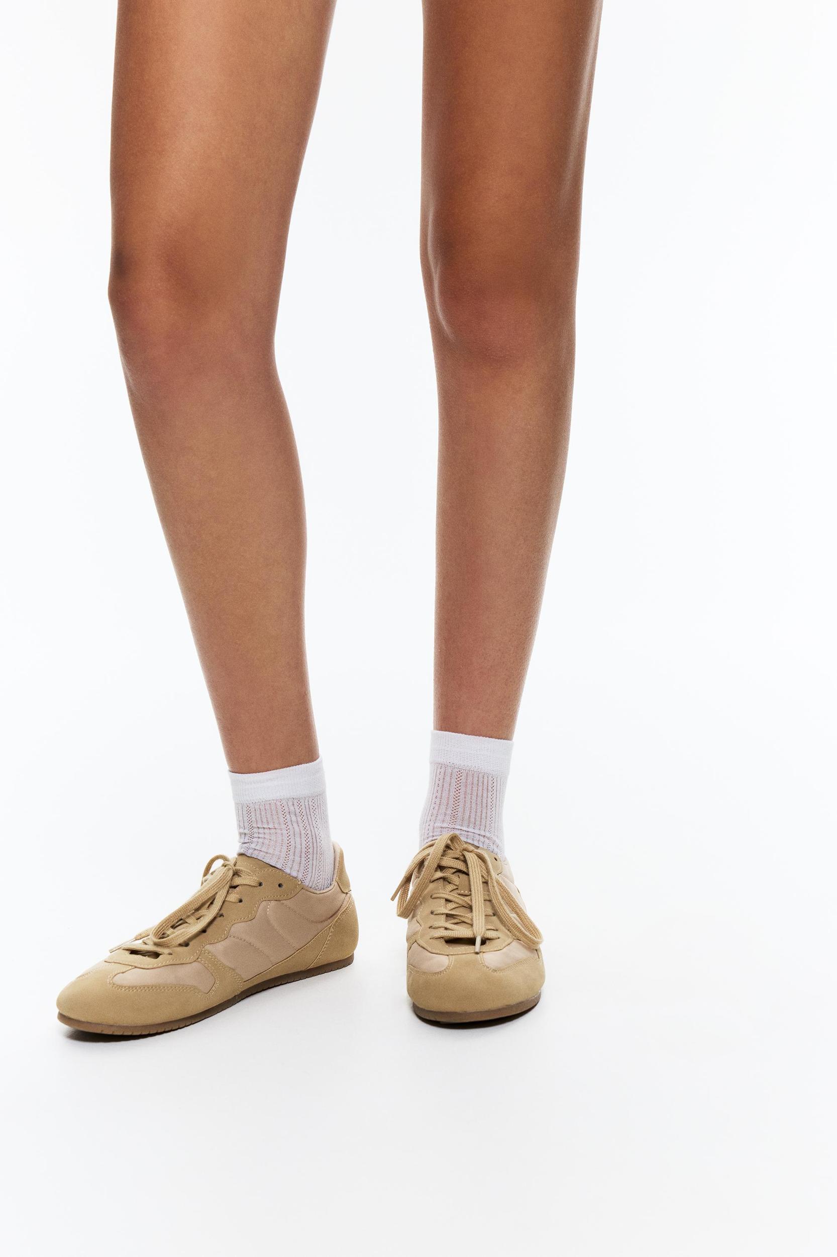 Open knit socks Product Image