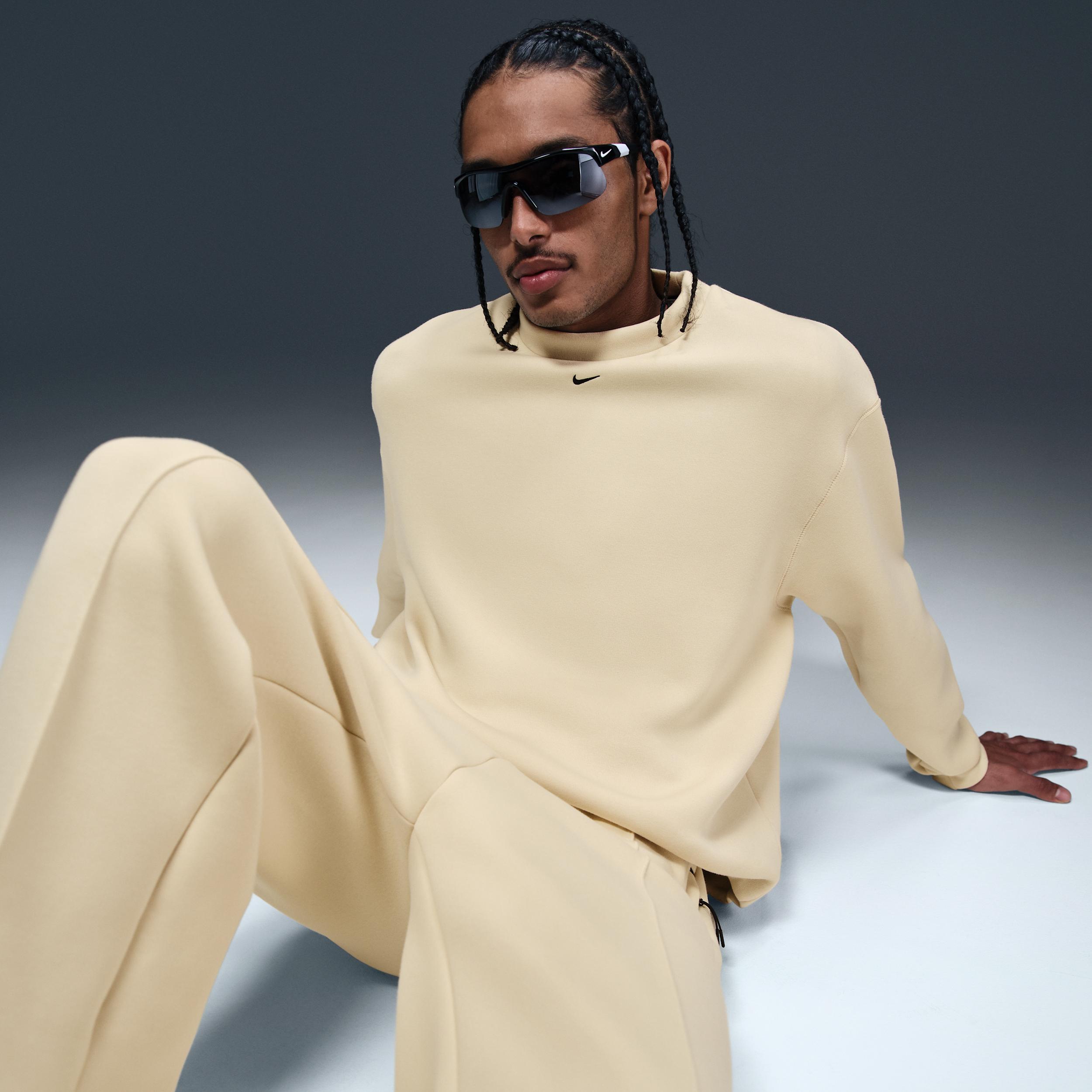 Nike Men's Tech Fleece Crew Product Image