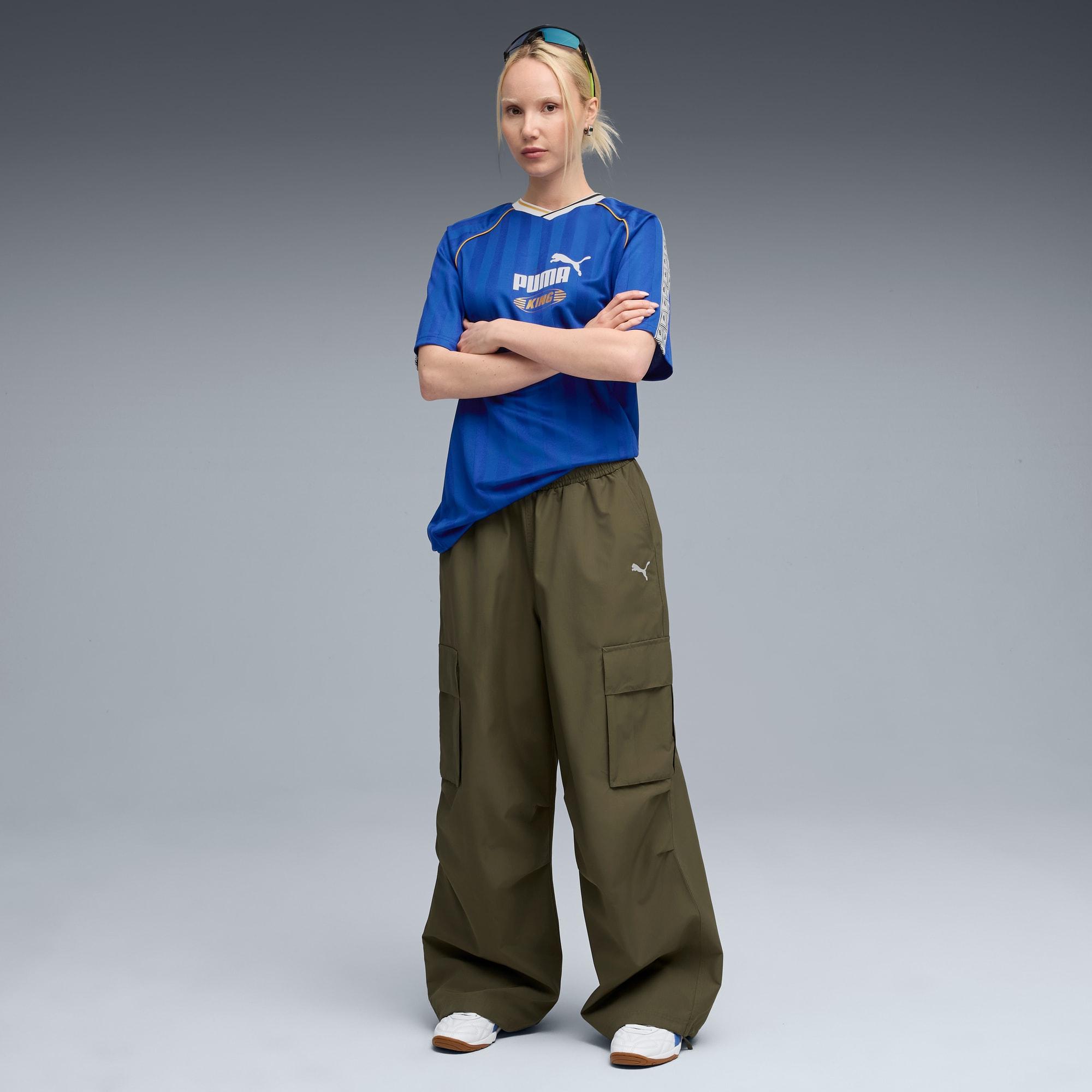 King Indoor Sneakers Product Image