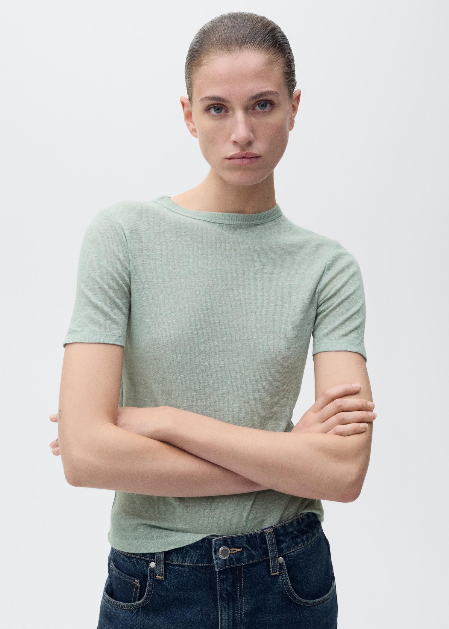 Fitted linen t-shirt - Women | MANGO USA Product Image
