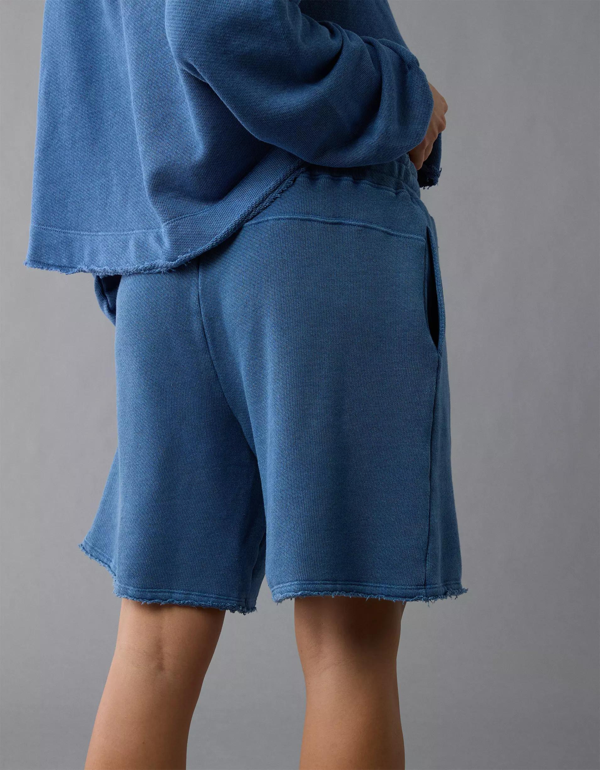 AE Saltwash Fleece Bermuda Short Product Image