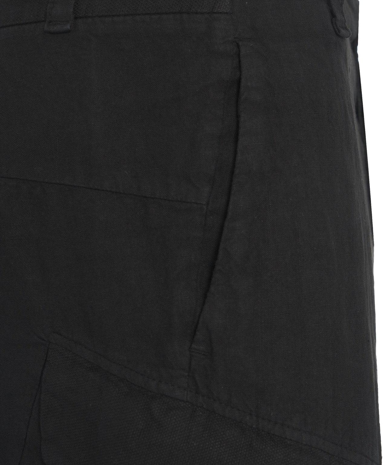 Cargo shorts in linen Product Image