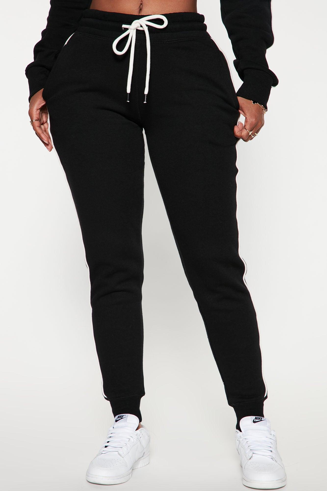 Tennis And Chill Fleece Jogger - Black Product Image
