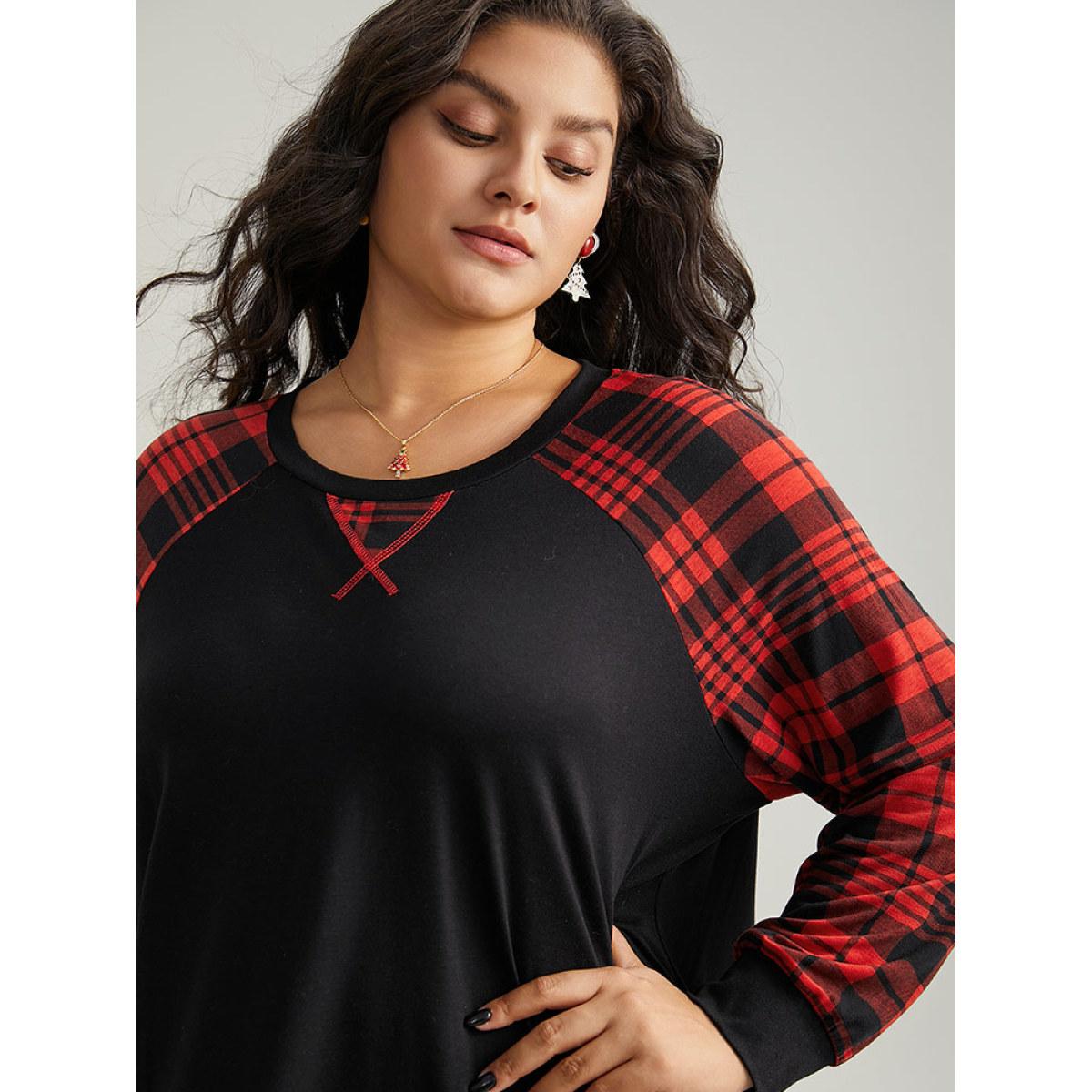 Plus Size Plaid Contrast Stitch Raglan Sleeve T-shirt Black Women Casual Elastic cuffs Plaid Round Neck Festival-Christmas T-shirts BloomChic 10/M Product Image