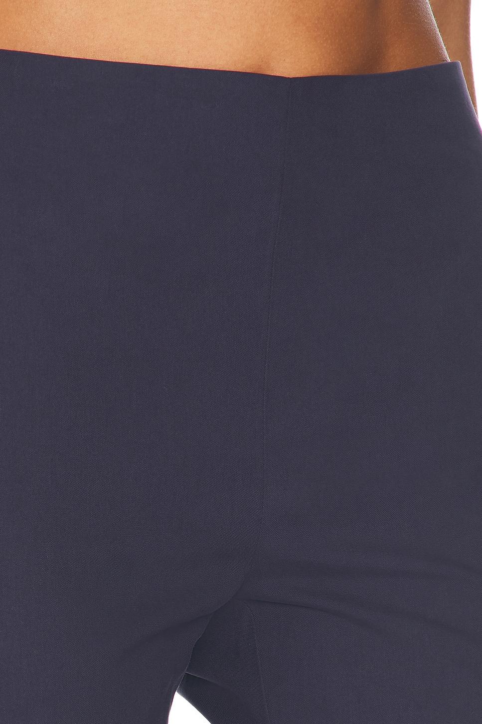Capri Pant Product Image