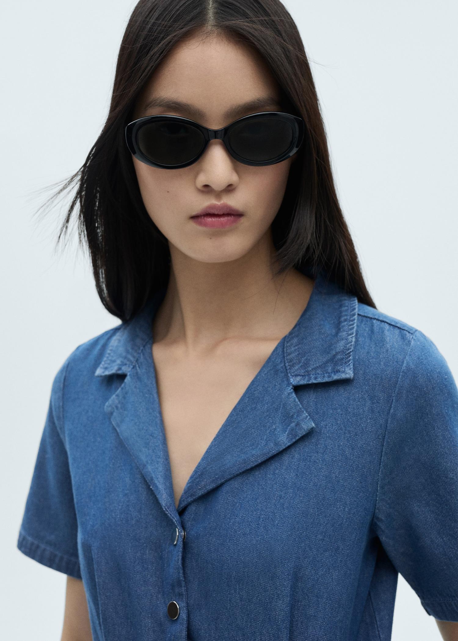 Short-sleeved denim jumpsuit - Women | MANGO USA Product Image