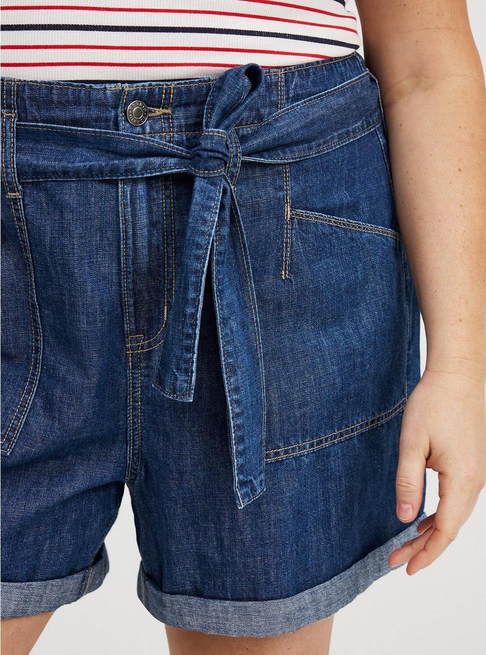 Baggy High-Rise Tie-Belt Short Product Image