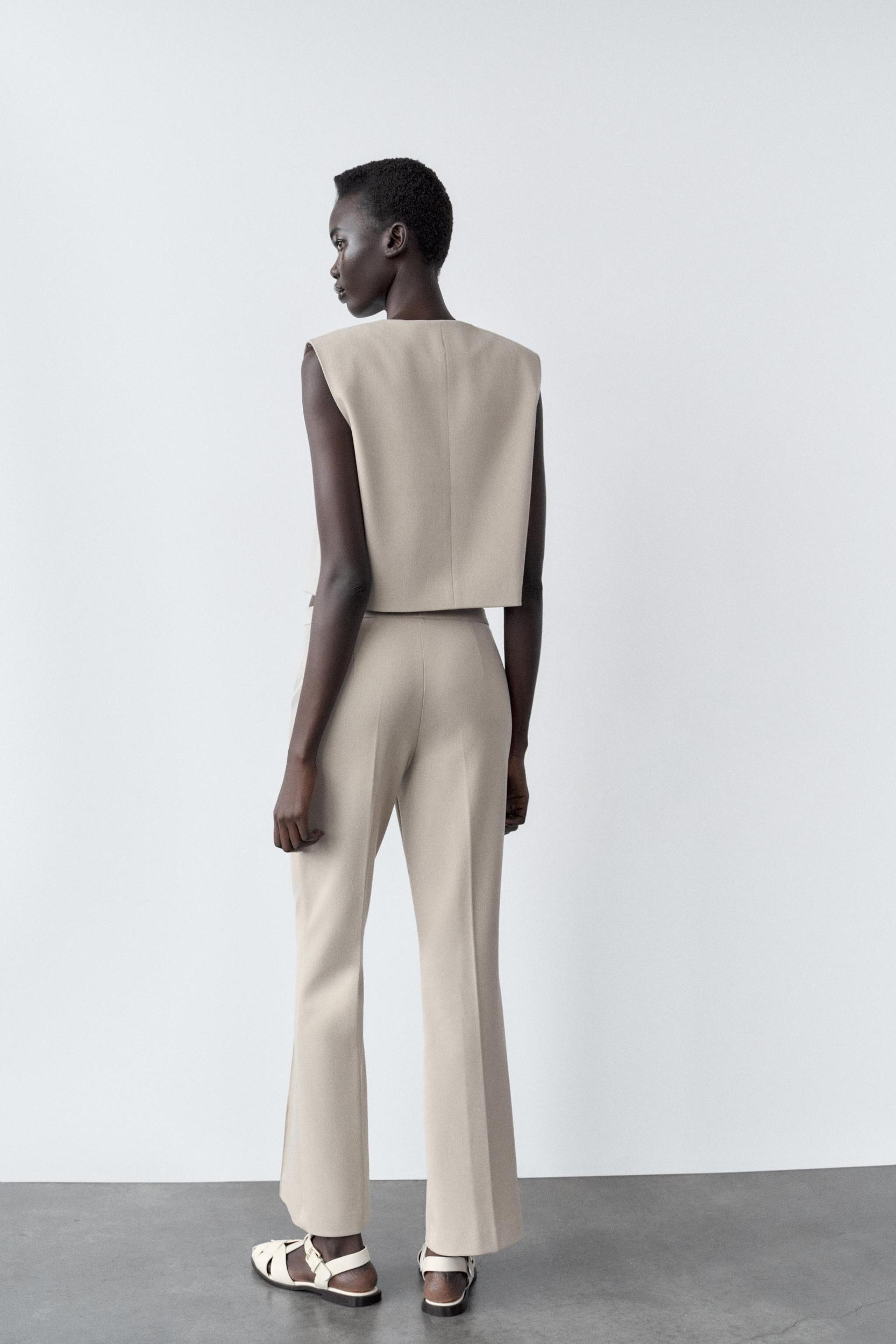 RIB DETAIL FLARE PANTS Product Image