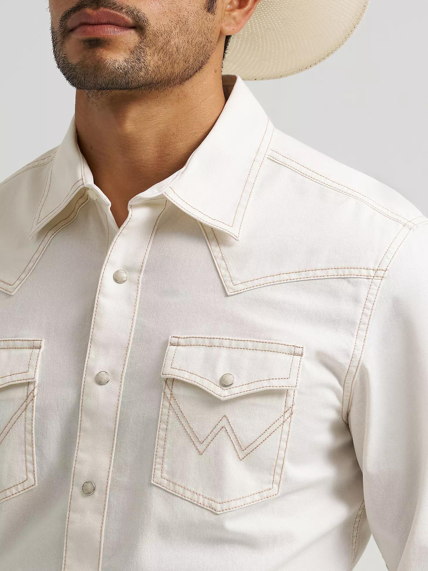 Men's Wrangler Retro® Premium Western Snap Solid Shirt | Men's SHIRTS | Wrangler® Product Image
