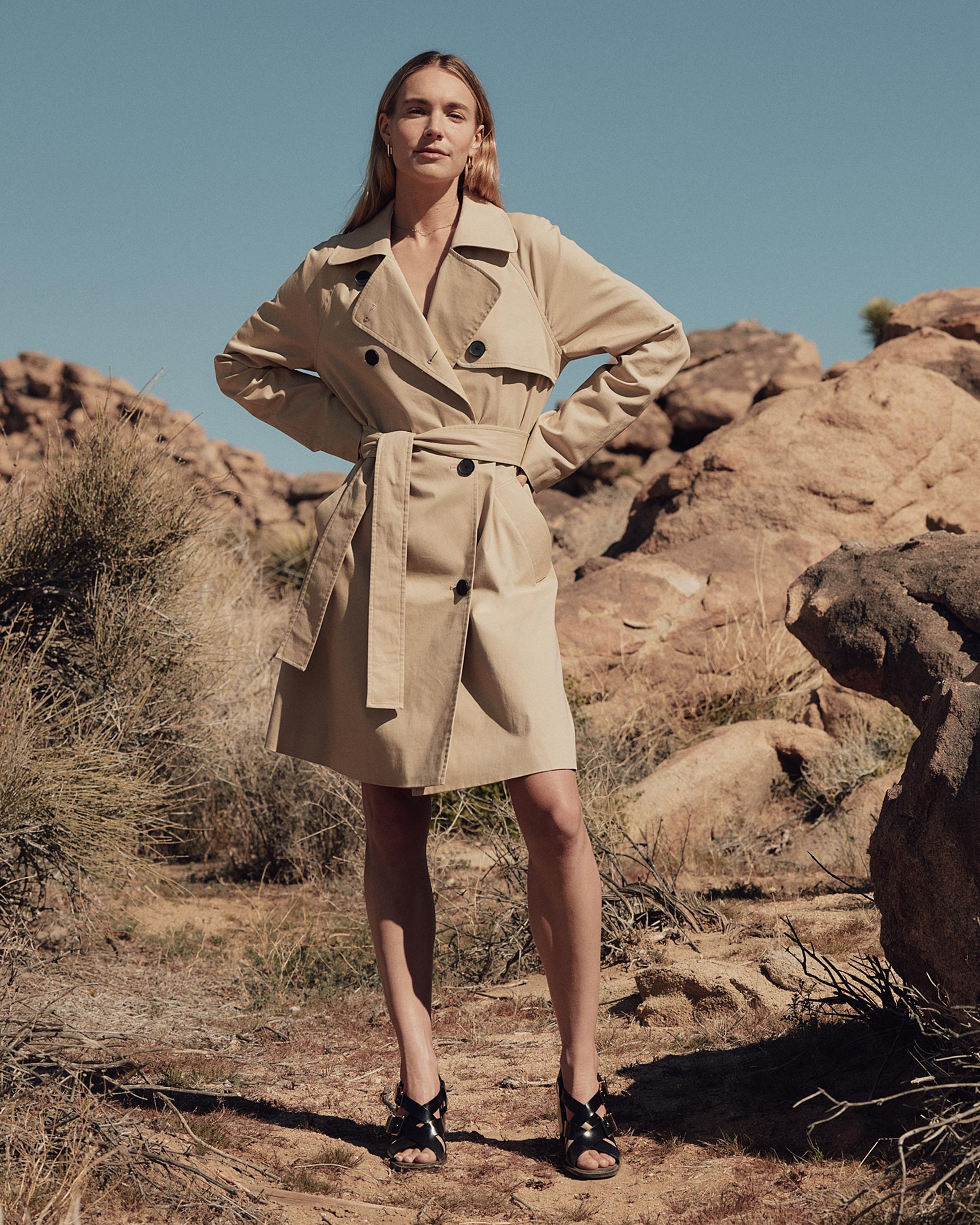 Quince | Women's Comfort Stretch Trench Coat Organic Cotton Product Image