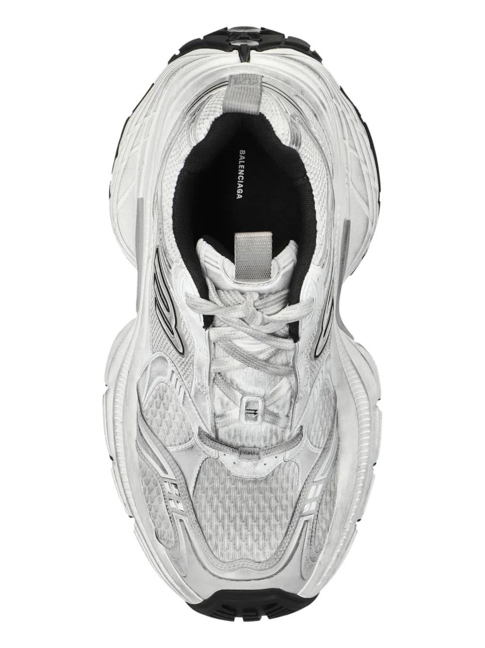 10XL sneakers Product Image