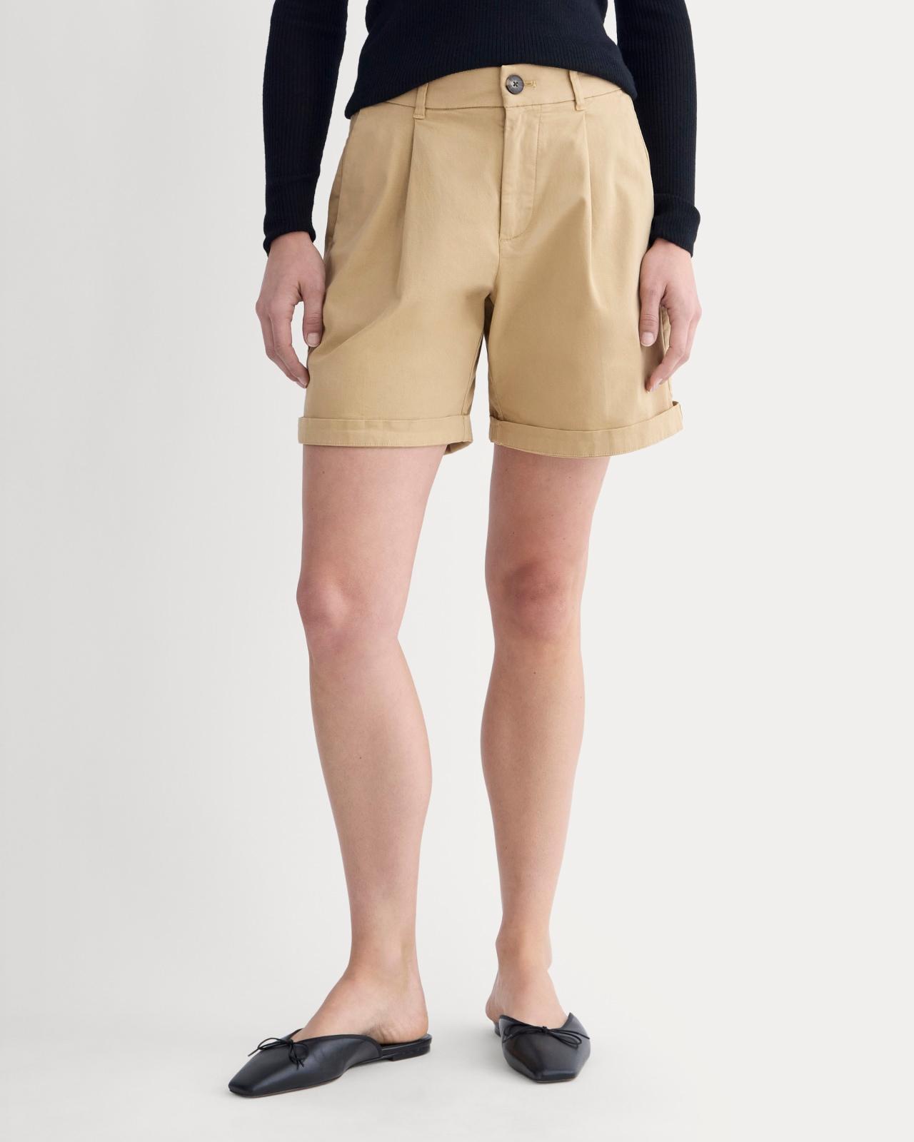 The Pleated Chino Short Product Image