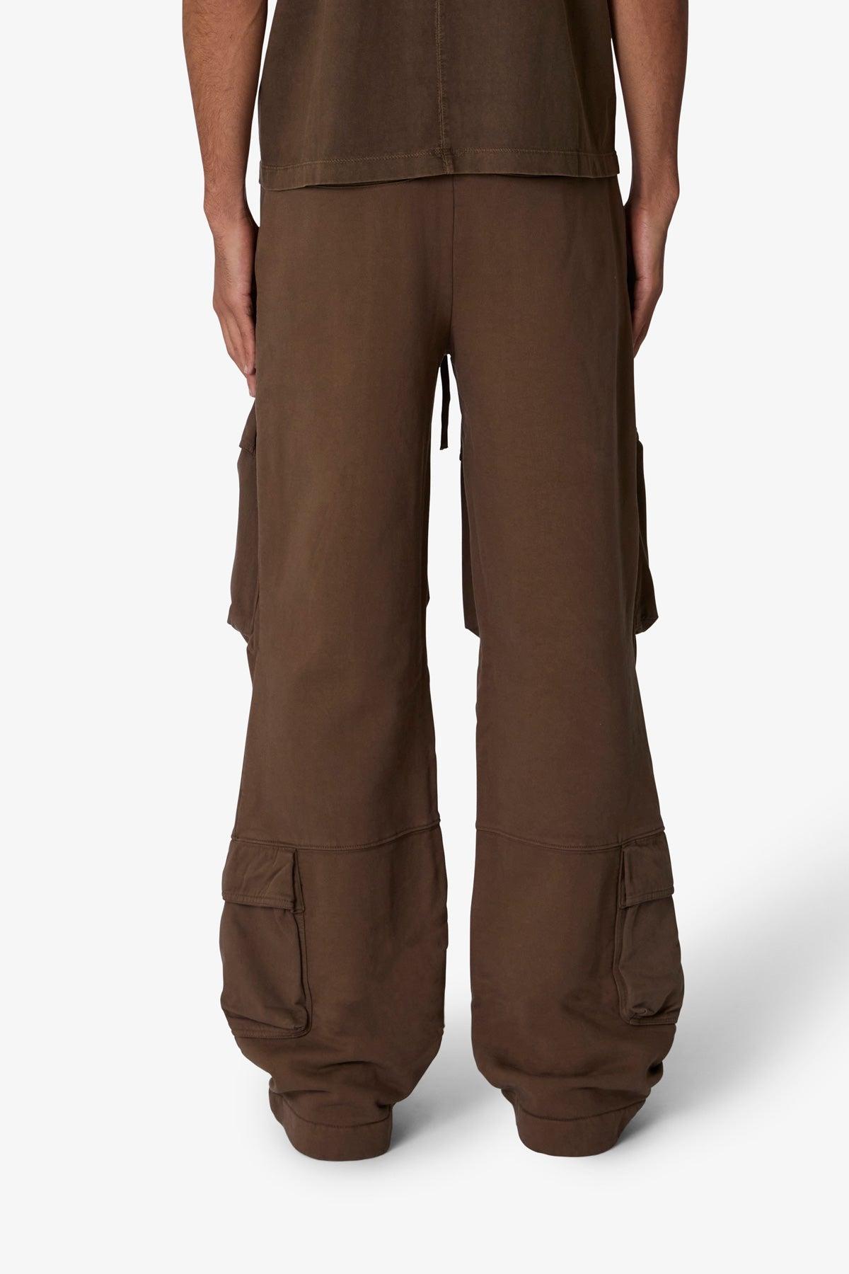 Front Cargo Sweatpants - Olive Product Image