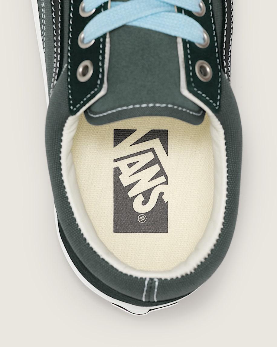 Premium Old Skool Shoe in Scarab Green / Grey| Vans US Product Image