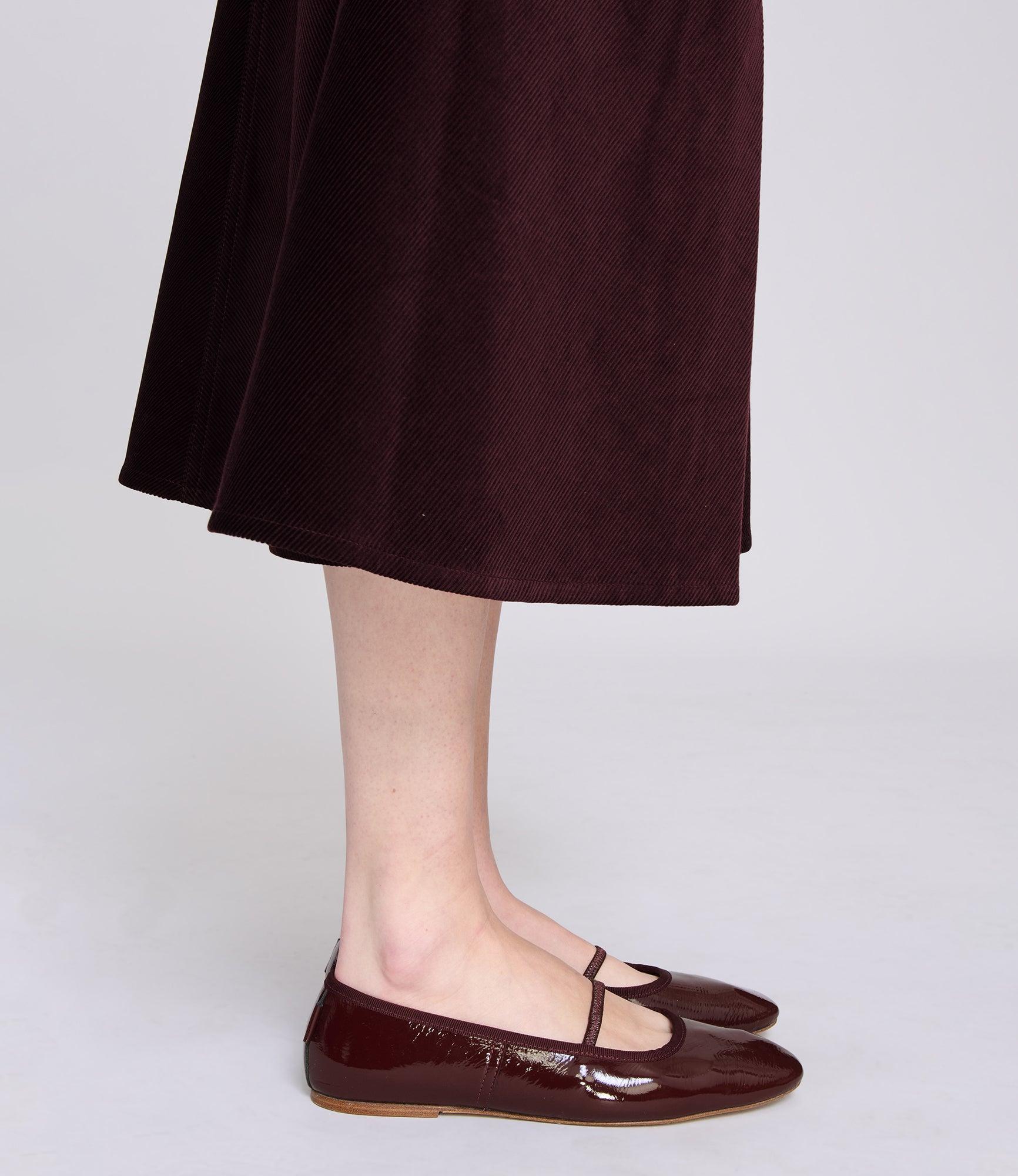 Swan ballet flats Female Product Image