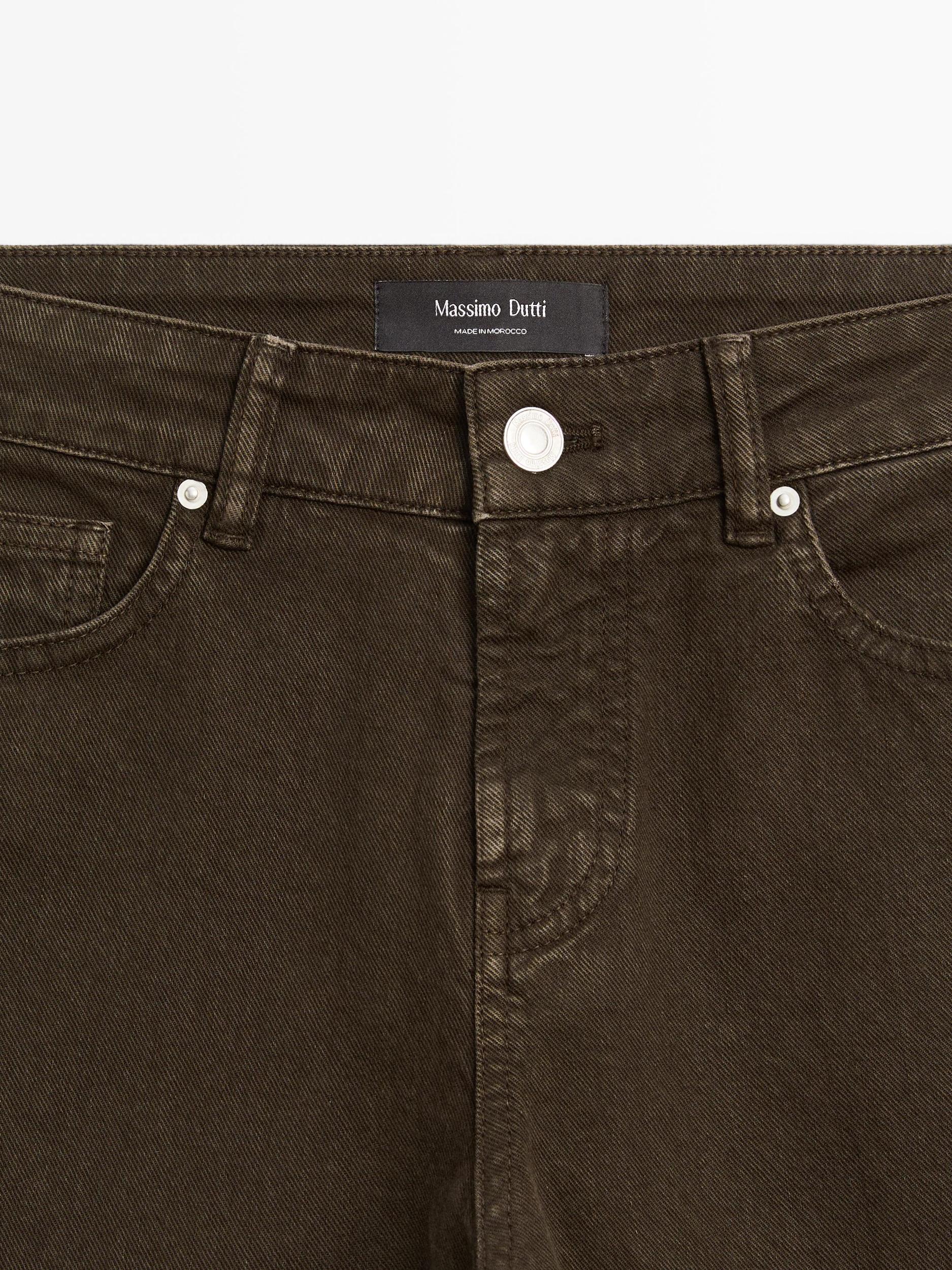 Mid-waist tapered fit jeans Product Image