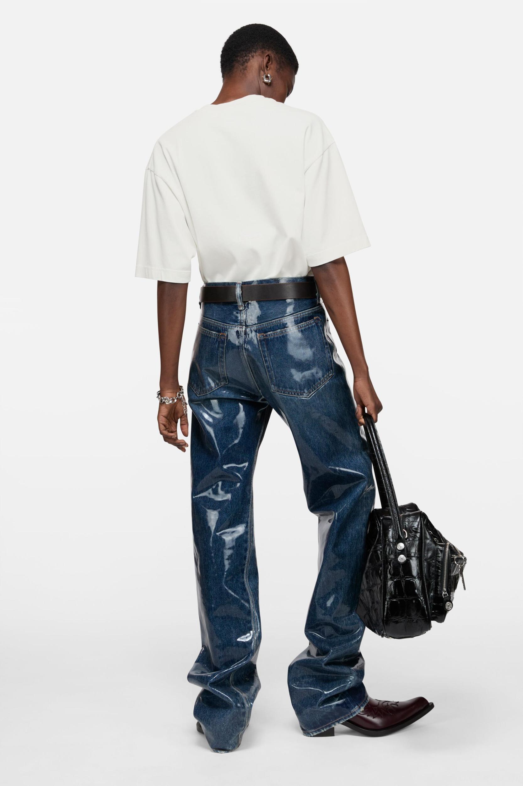 Rubber logo t-shirt Product Image