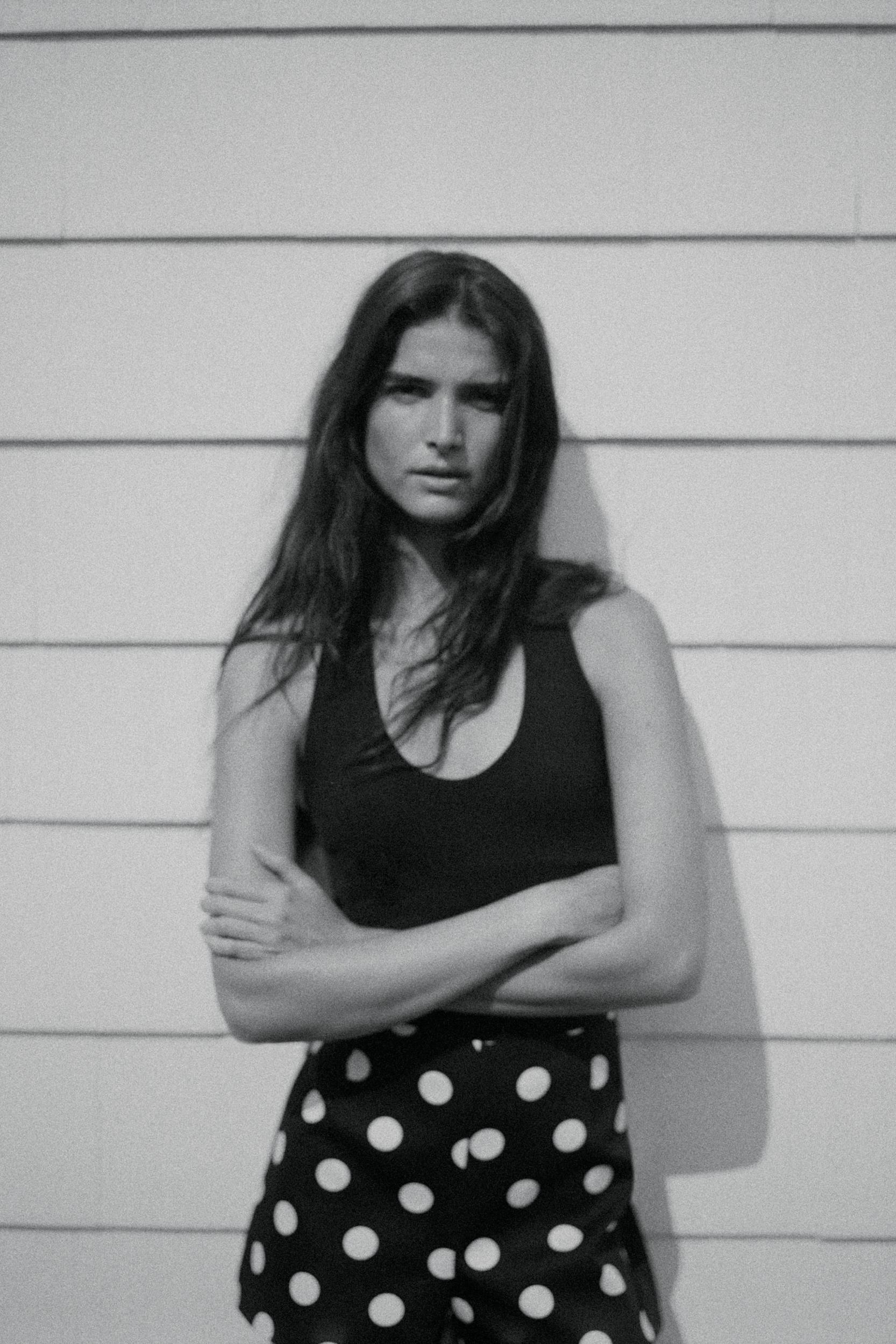 HIGH-WAISTED SHORTS Product Image