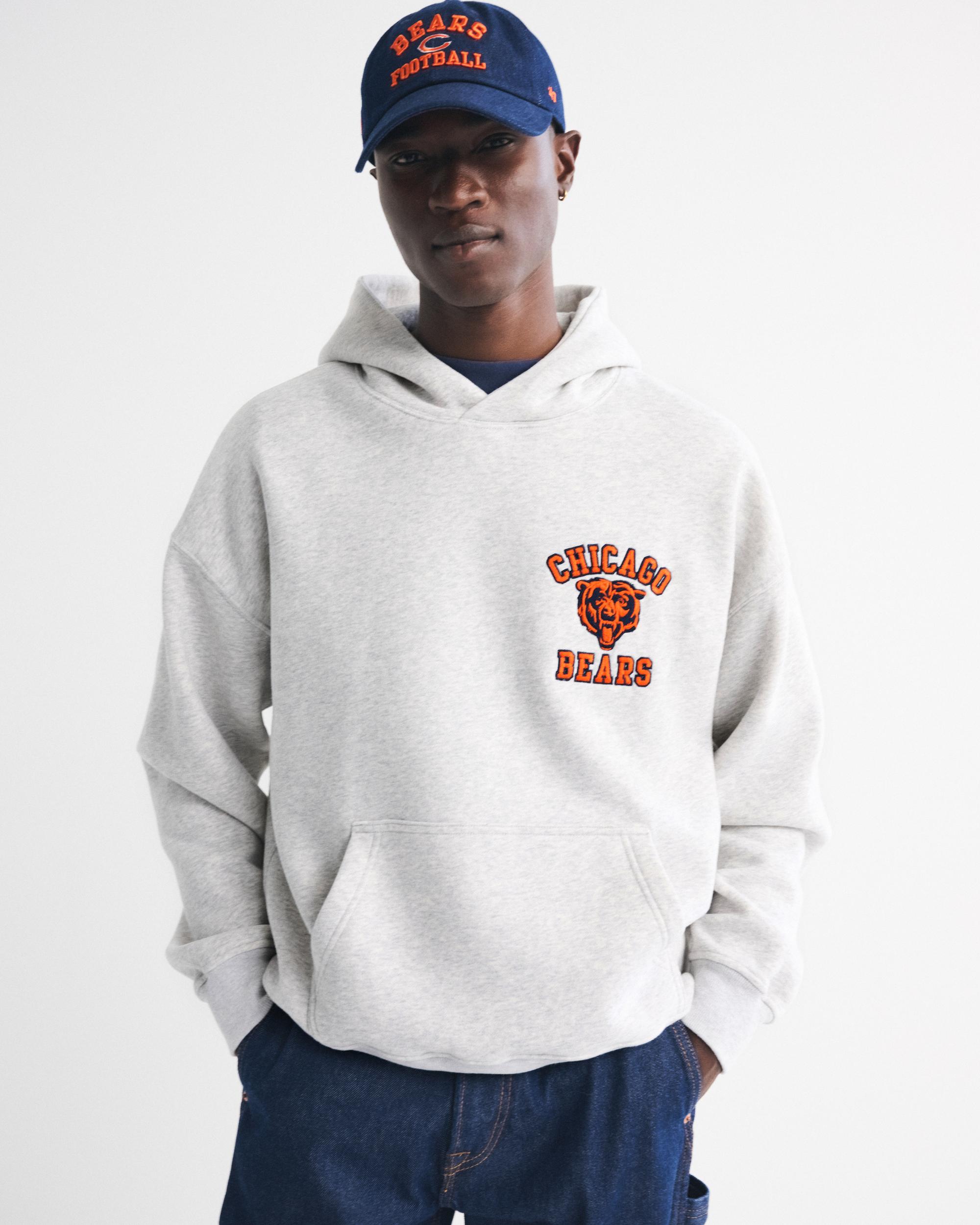 Chicago Bears Graphic Popover Hoodie Product Image