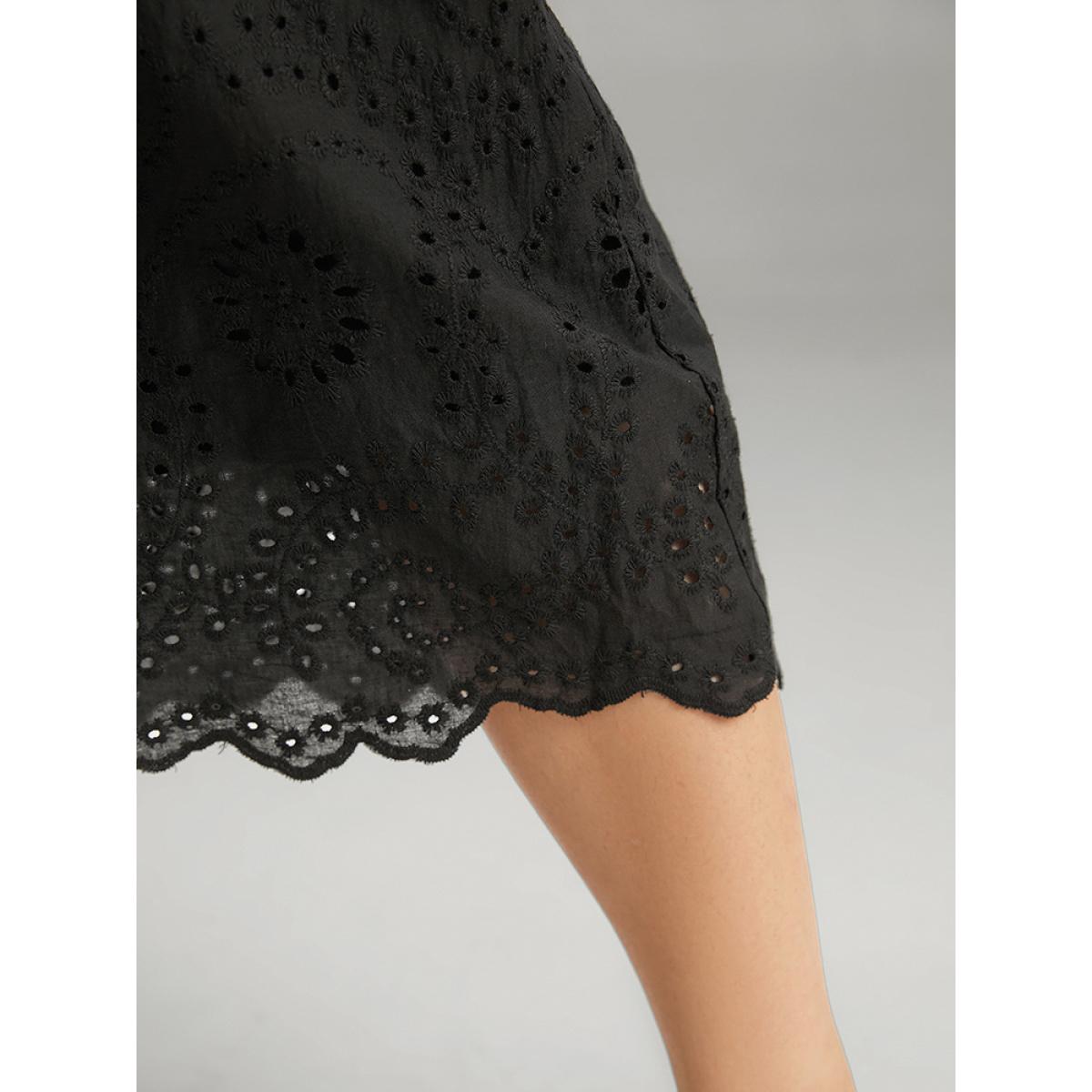 Plus Size Solid Broderie Anglaise Scalloped Trim Cropped Pants Women Black Elegant Straight Leg High Rise Dailywear Pants BloomChic 14-16/1X Product Image