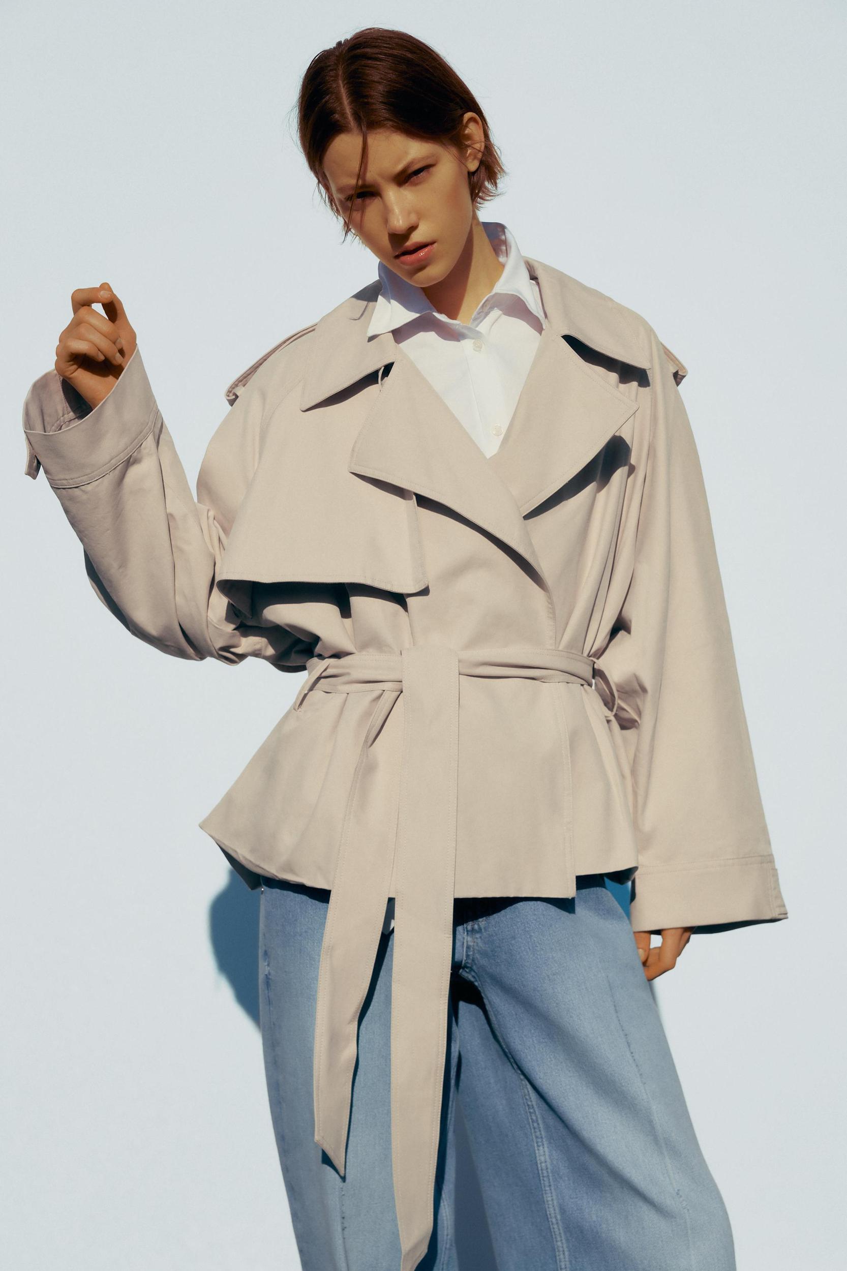 SHORT BELTED TRENCH COAT Product Image