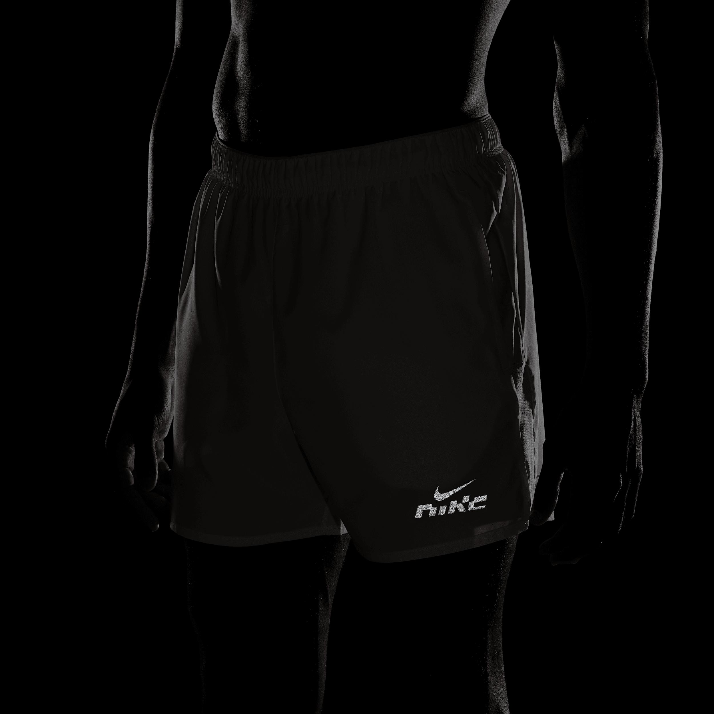 Nike Men's Challenger Flash Dri-FIT 5" Brief-Lined Running Shorts Product Image