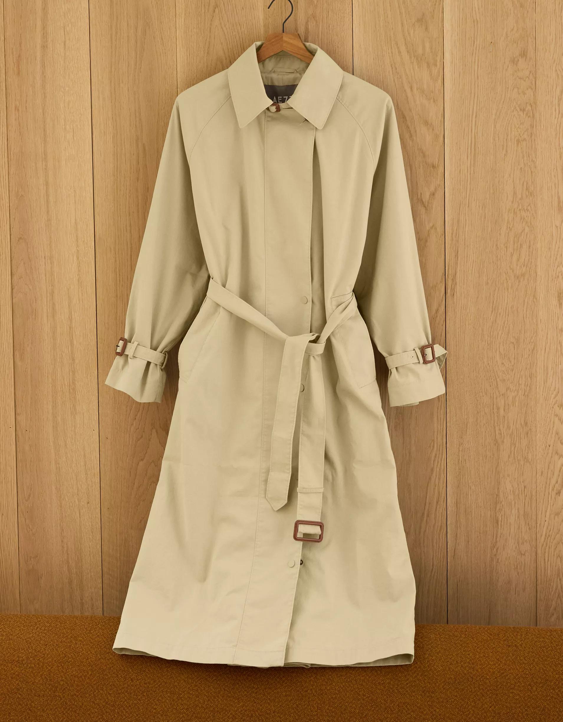 AE77 Premium Trench Coat Product Image