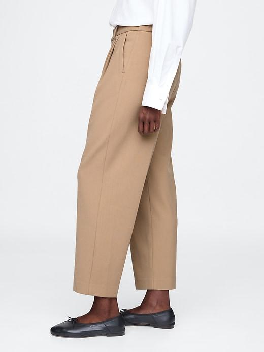 365 High Rise Brushed Twill Pleated Taper Trousers Product Image