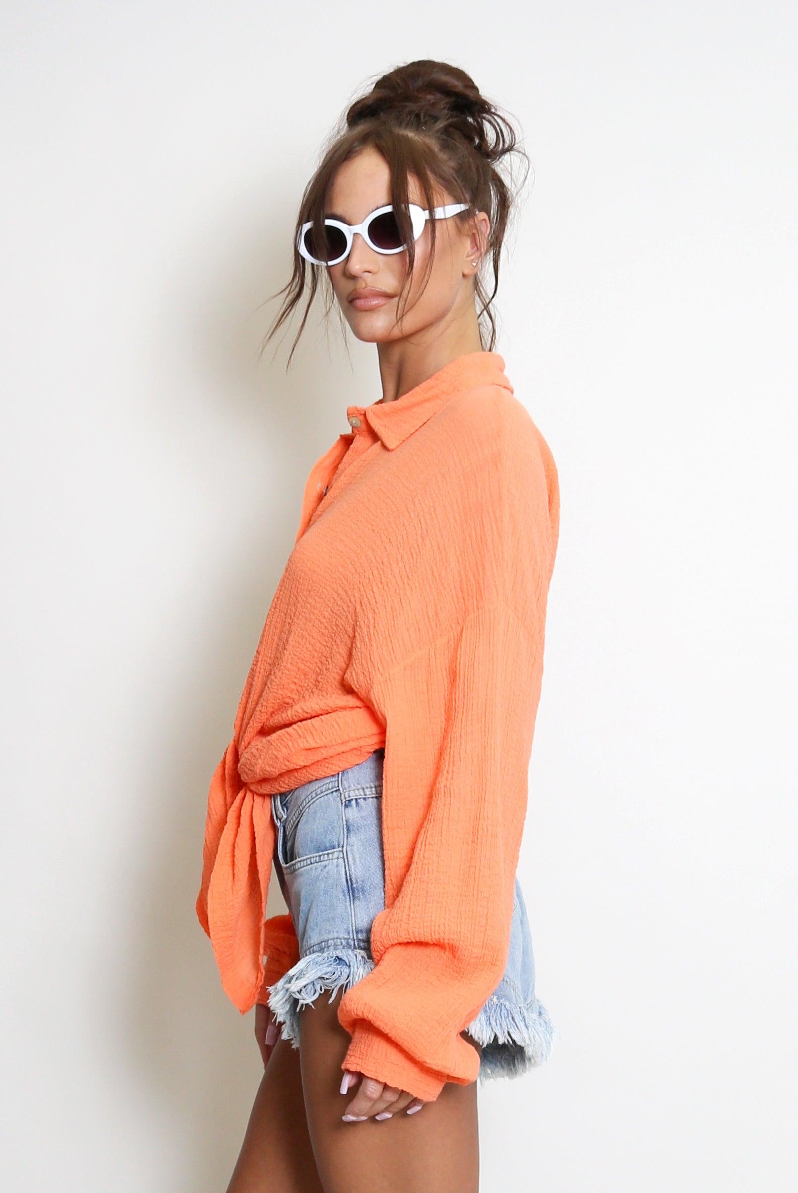 AKARI TIE BLOUSE Product Image