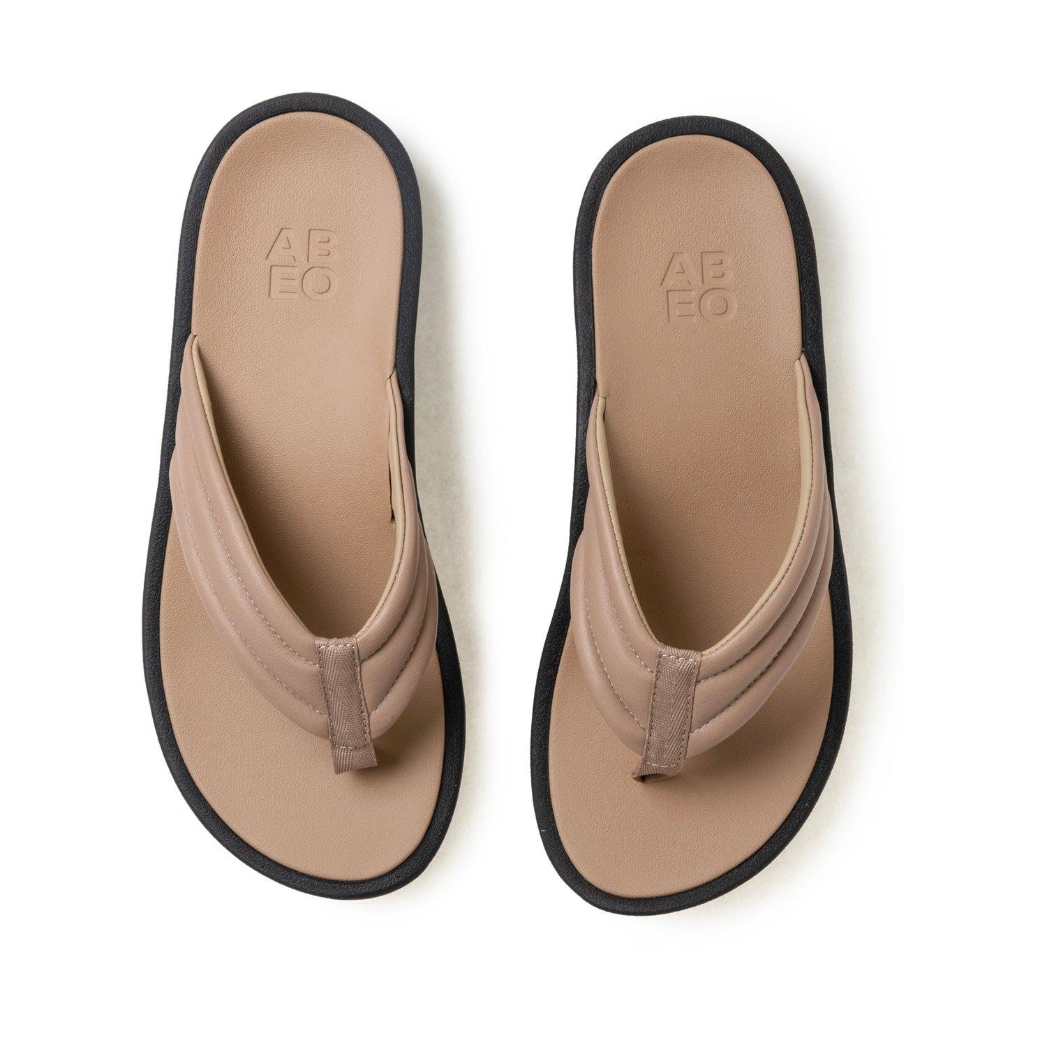 Paseo Thong Sandal Metatarsal Female Product Image