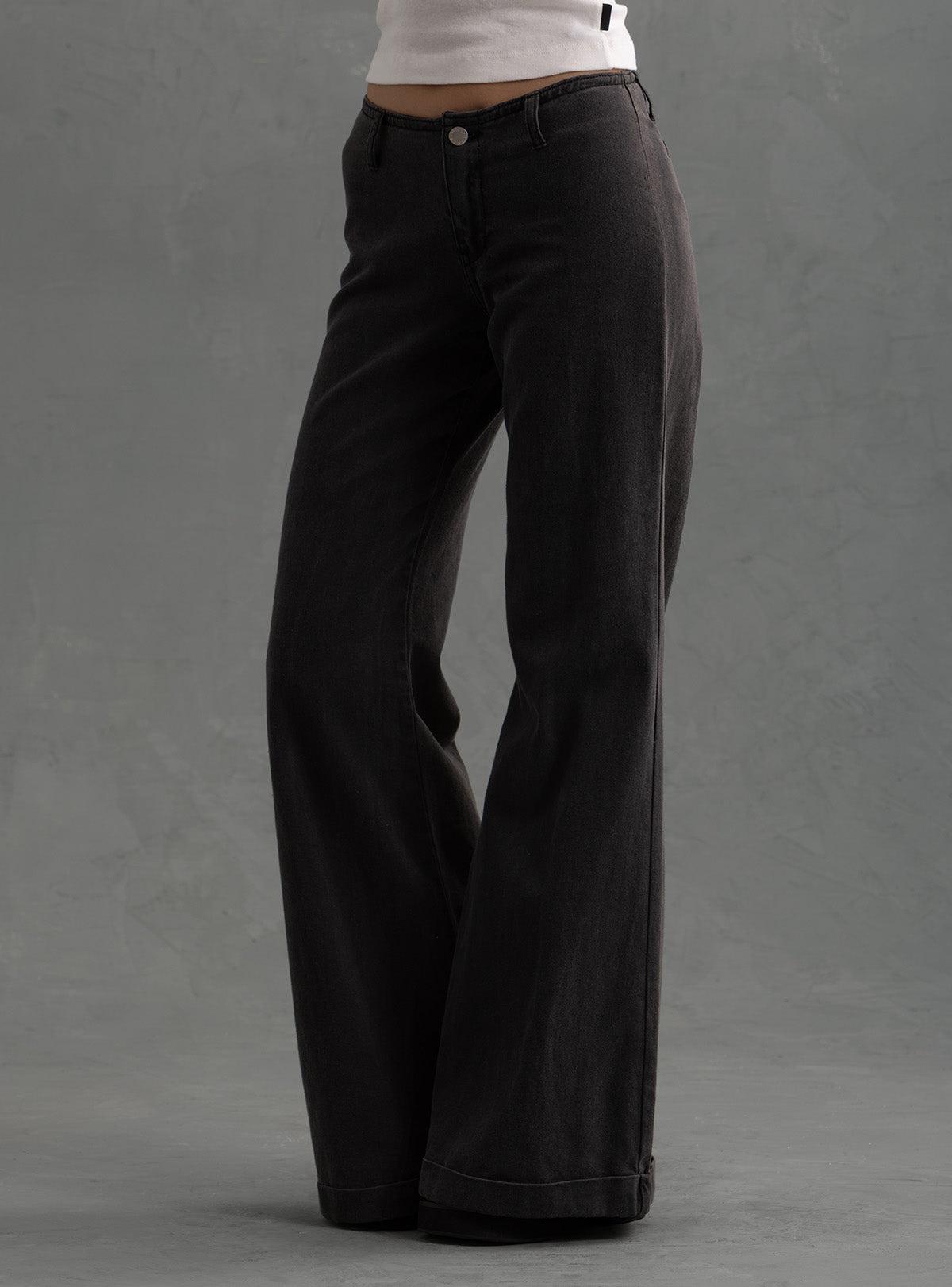 Lith Pants Female Product Image