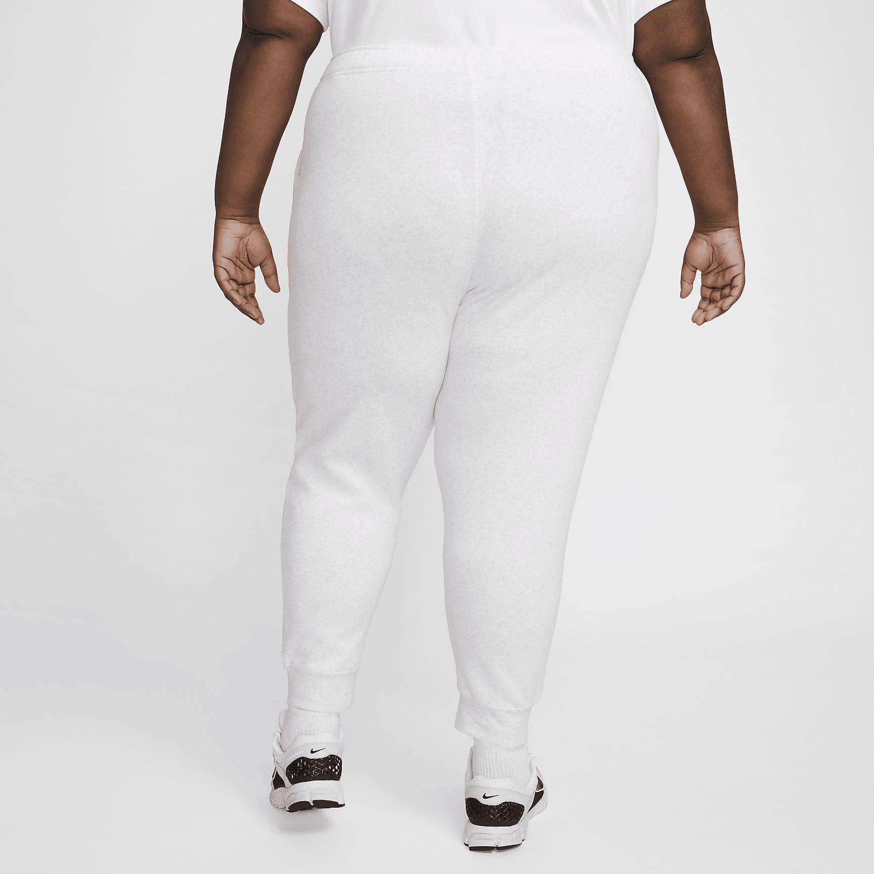 Nike Sportswear Club Fleece Women's Mid-Rise Joggers (Plus Size) Product Image