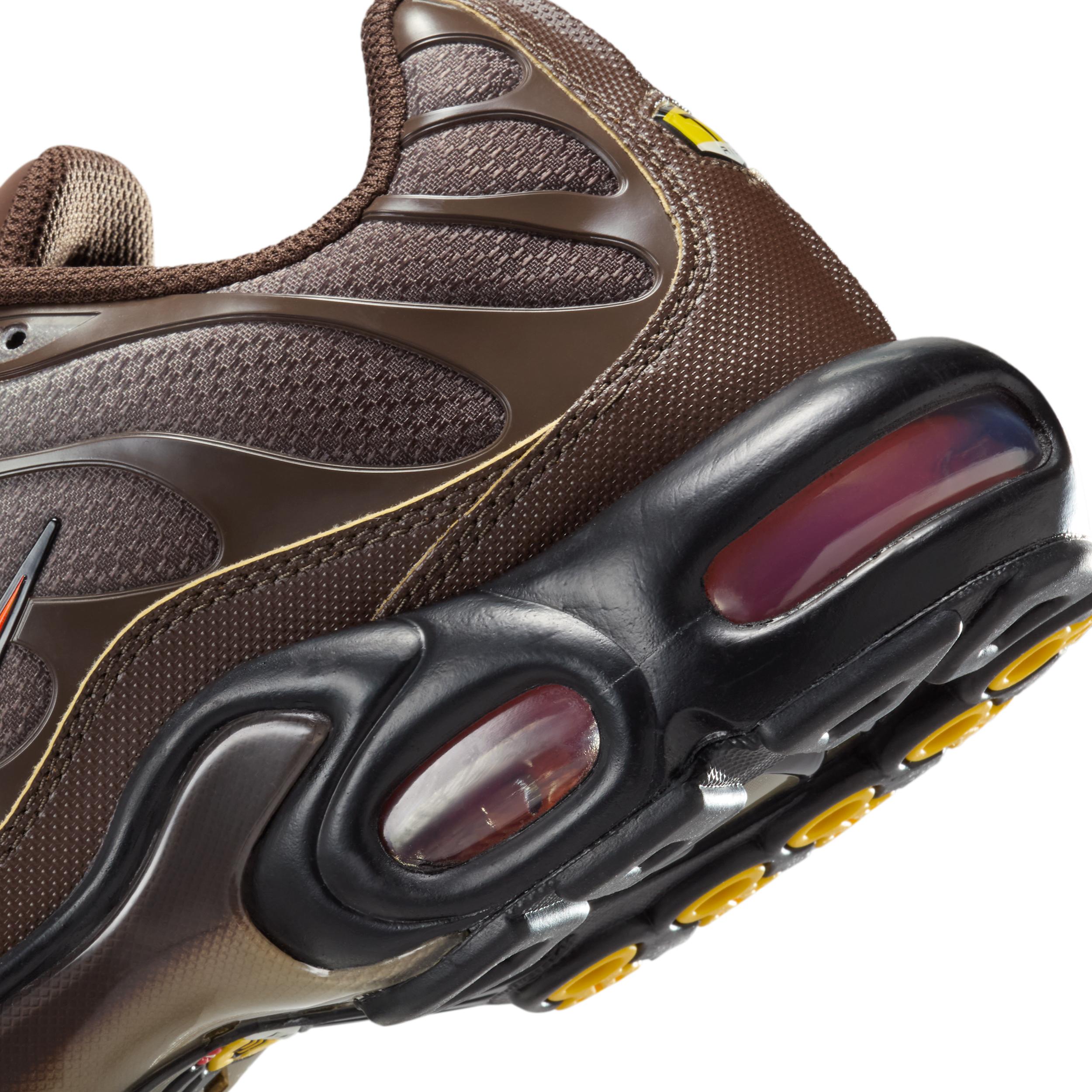 Nike Men's Air Max Plus Shoes Product Image