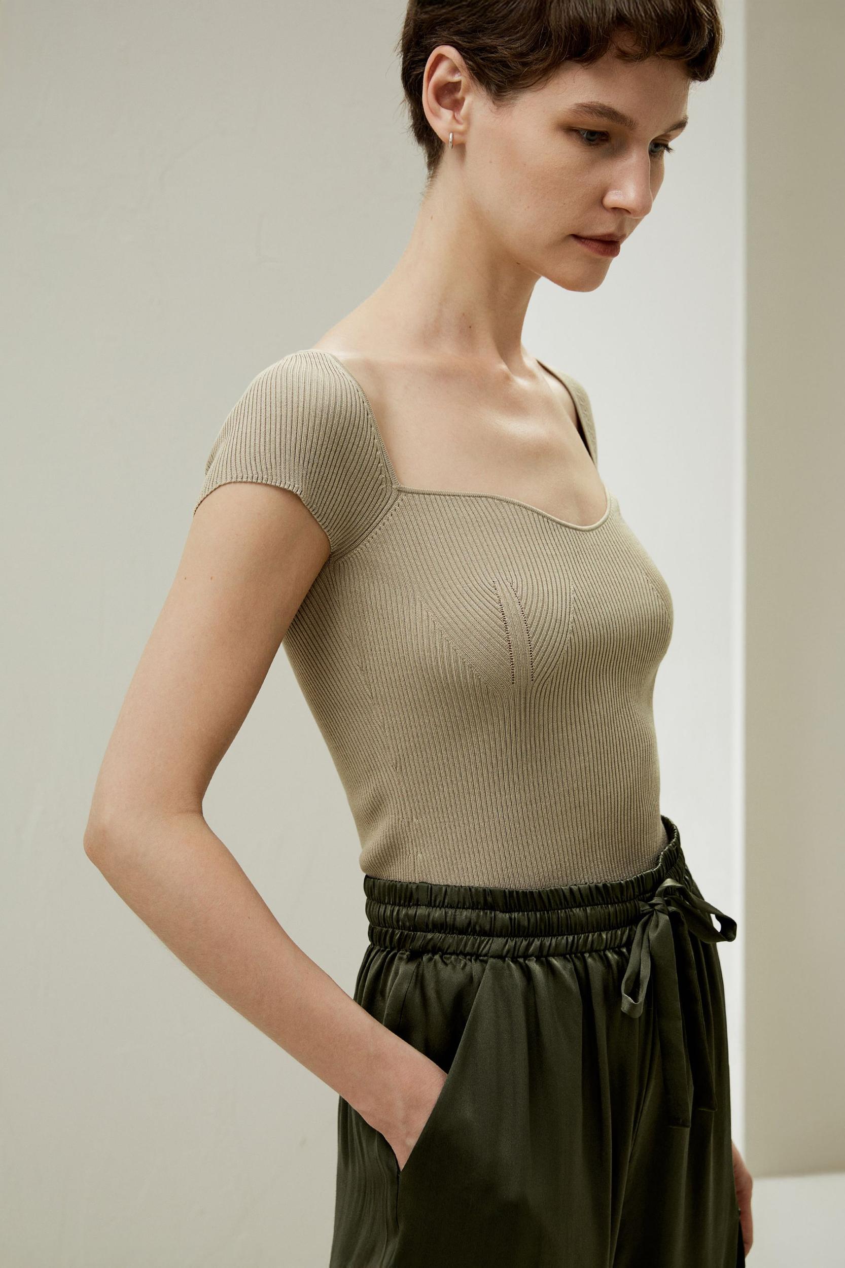 Sweetheart Neck Ribbed Silk Knit Top Product Image