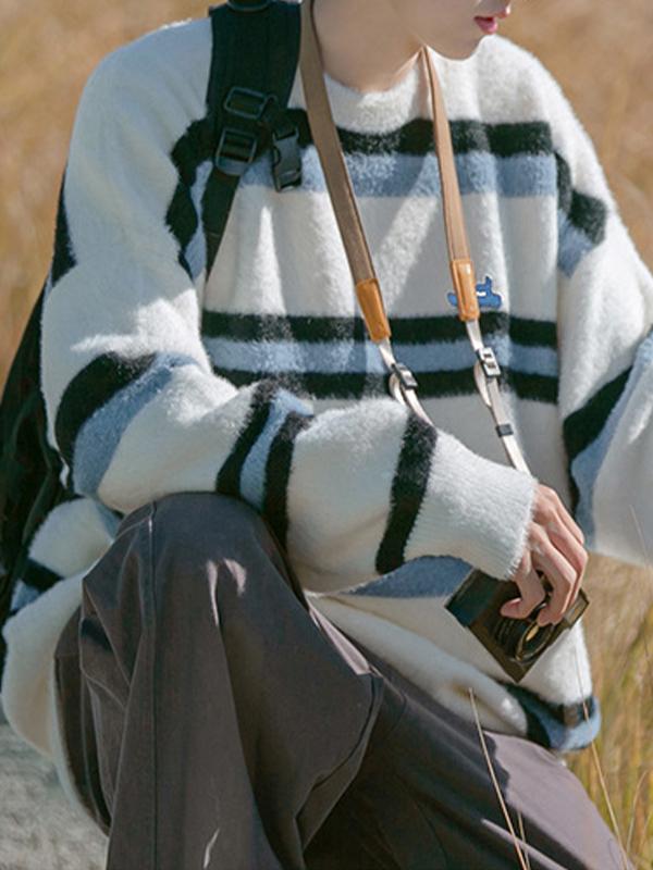 Men's Contrast Color Striped Fuzzy Sweater Product Image