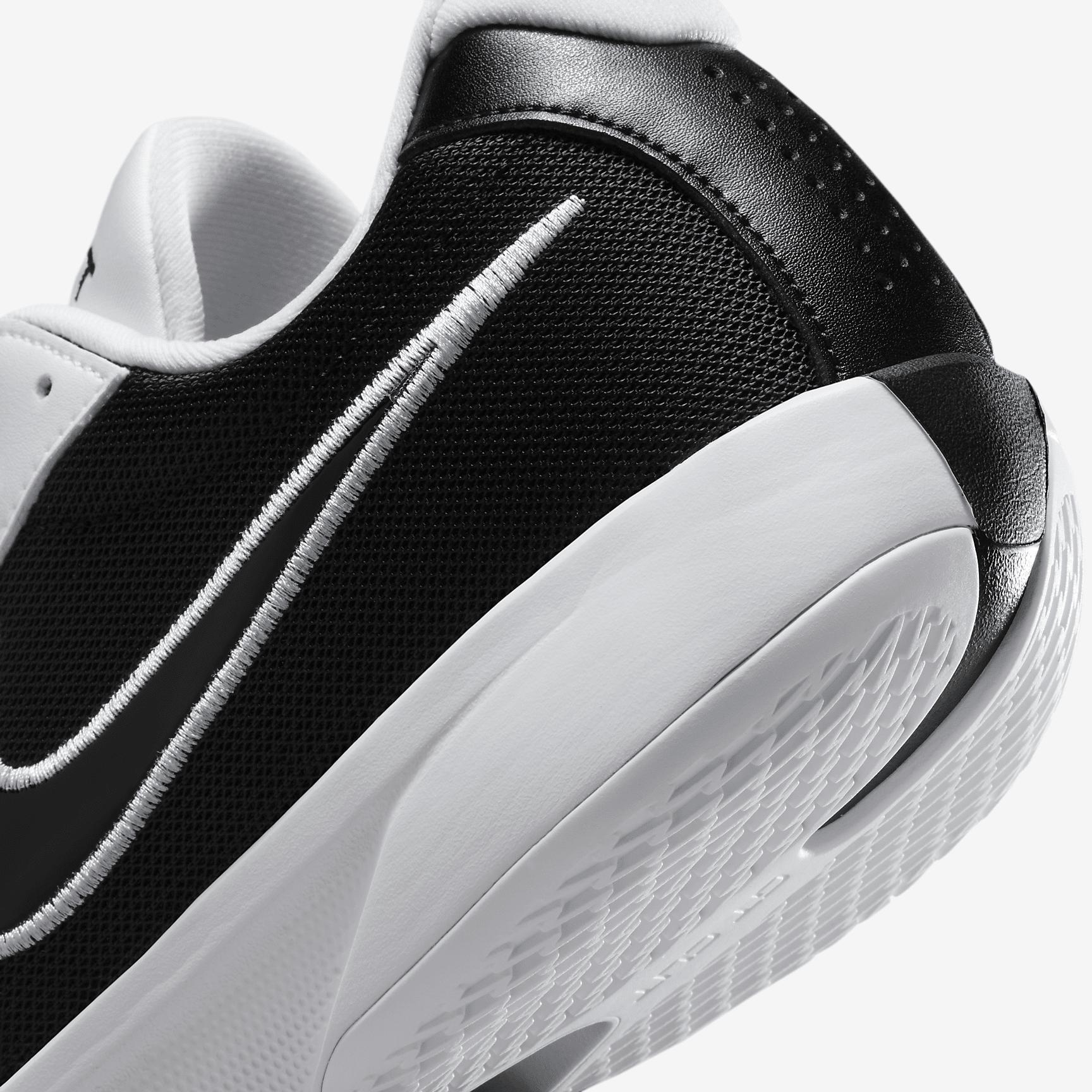 Nike Mens G. T. Cut Academy Basketball Shoes in White/Summit White/Anthracite Product Image