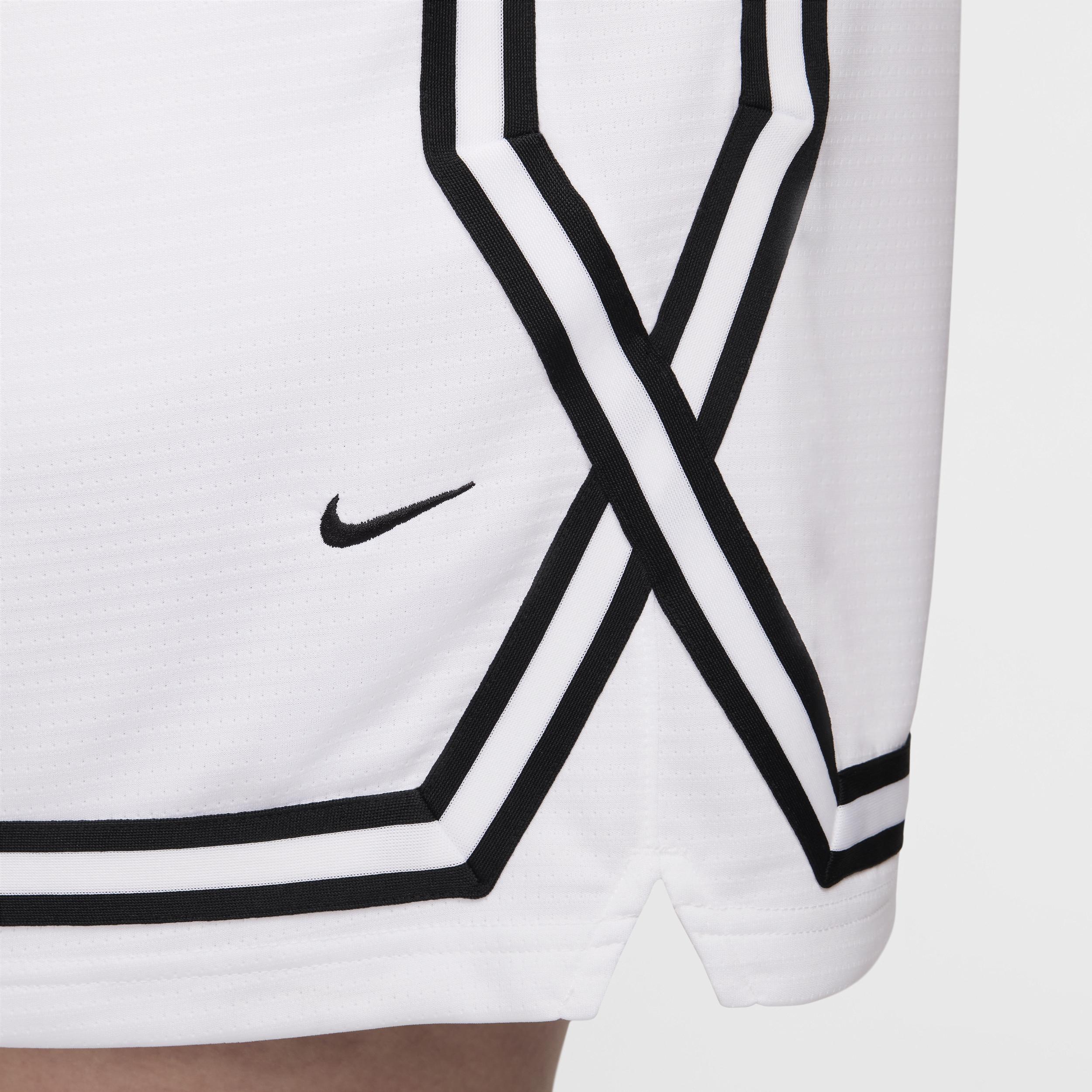 Nike Womens Crossover Dri-FIT 7 Basketball Shorts (Plus Size) | FQ4546-100 Product Image