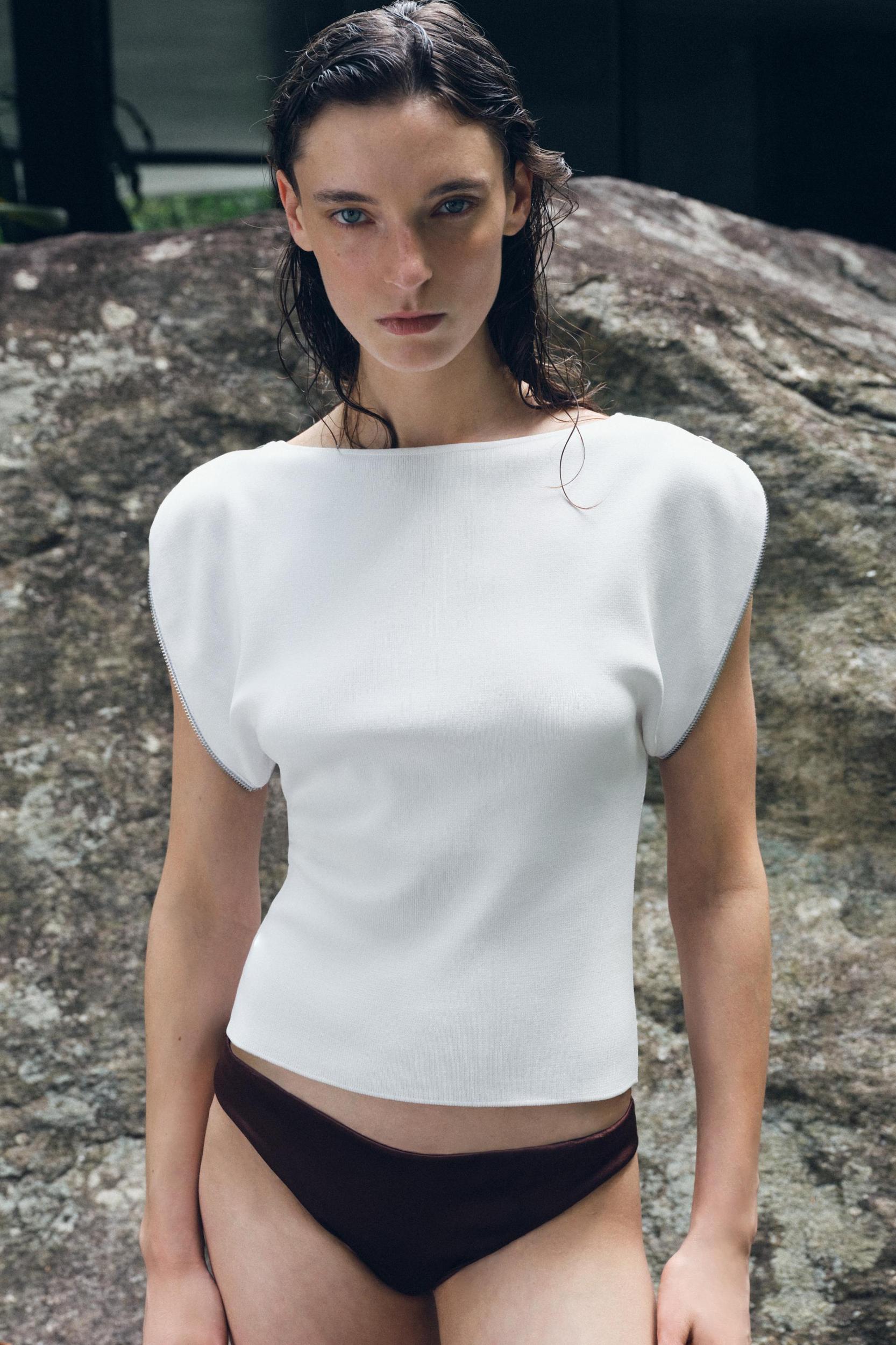 ZIPPER SLEEVE KNIT TOP Product Image