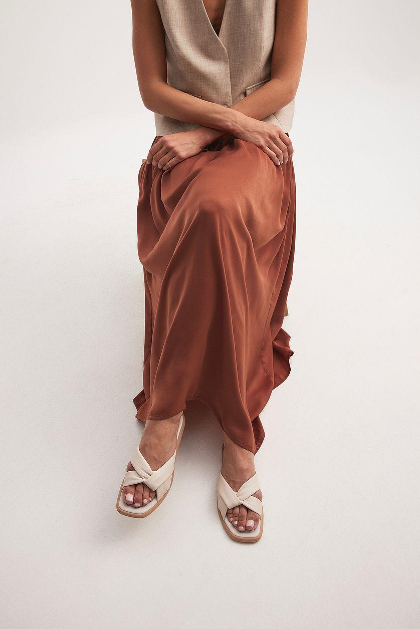 Knotted Leather Slippers Product Image