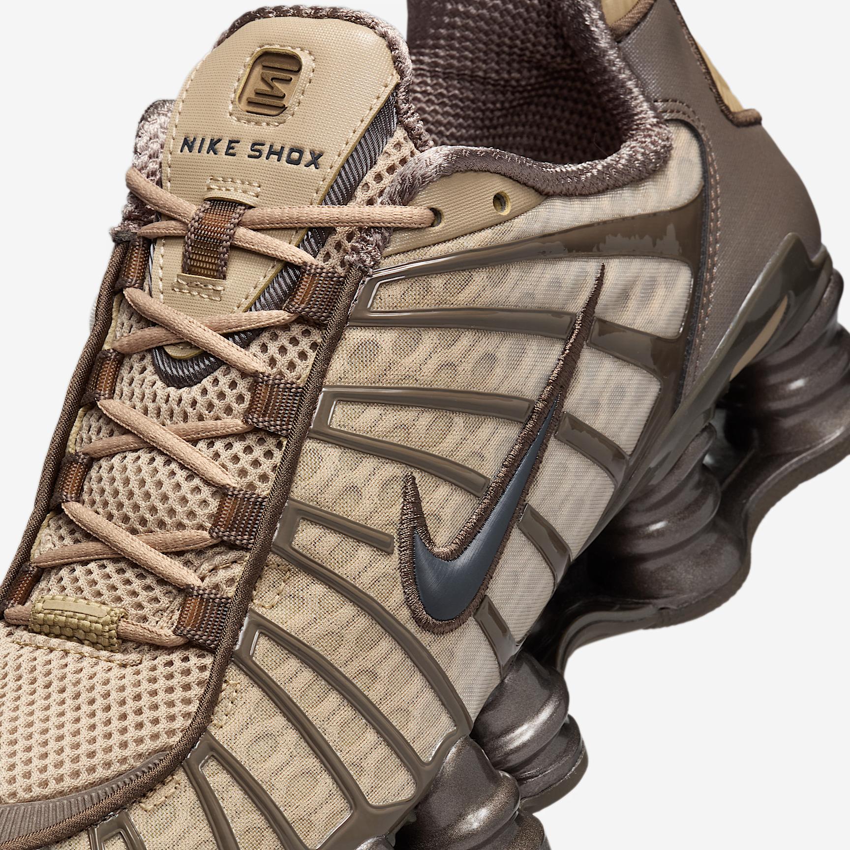 Nike Women's Shox TL Shoes Product Image