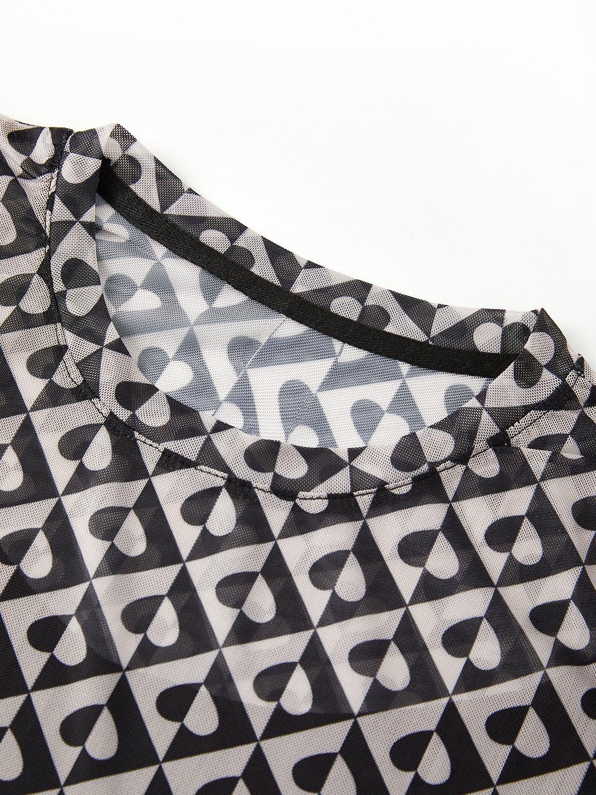 Heart Checkered Print Long Sleeve Tee Product Image