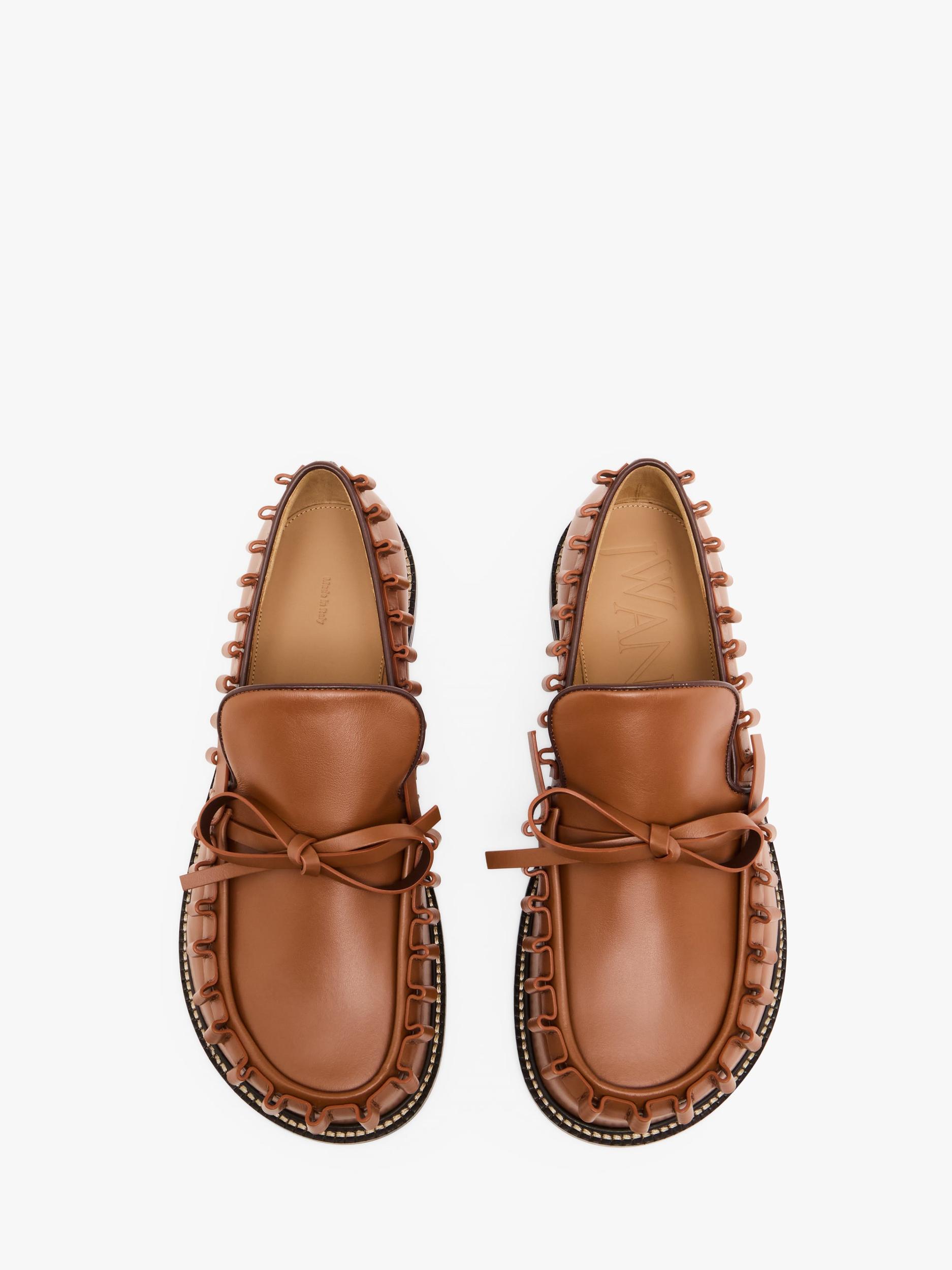 RUFFLE LEATHER MOCCASSIN Product Image