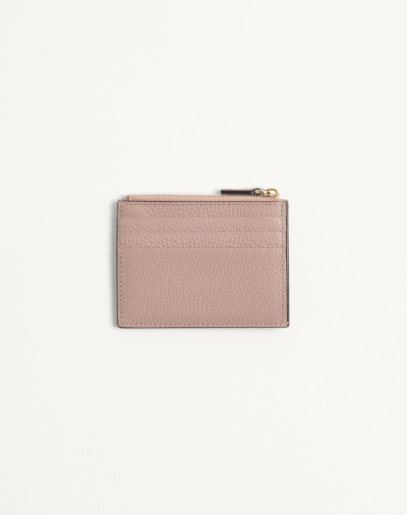 Rockstud Grainy Calfskin Cardholder With Zipper Product Image